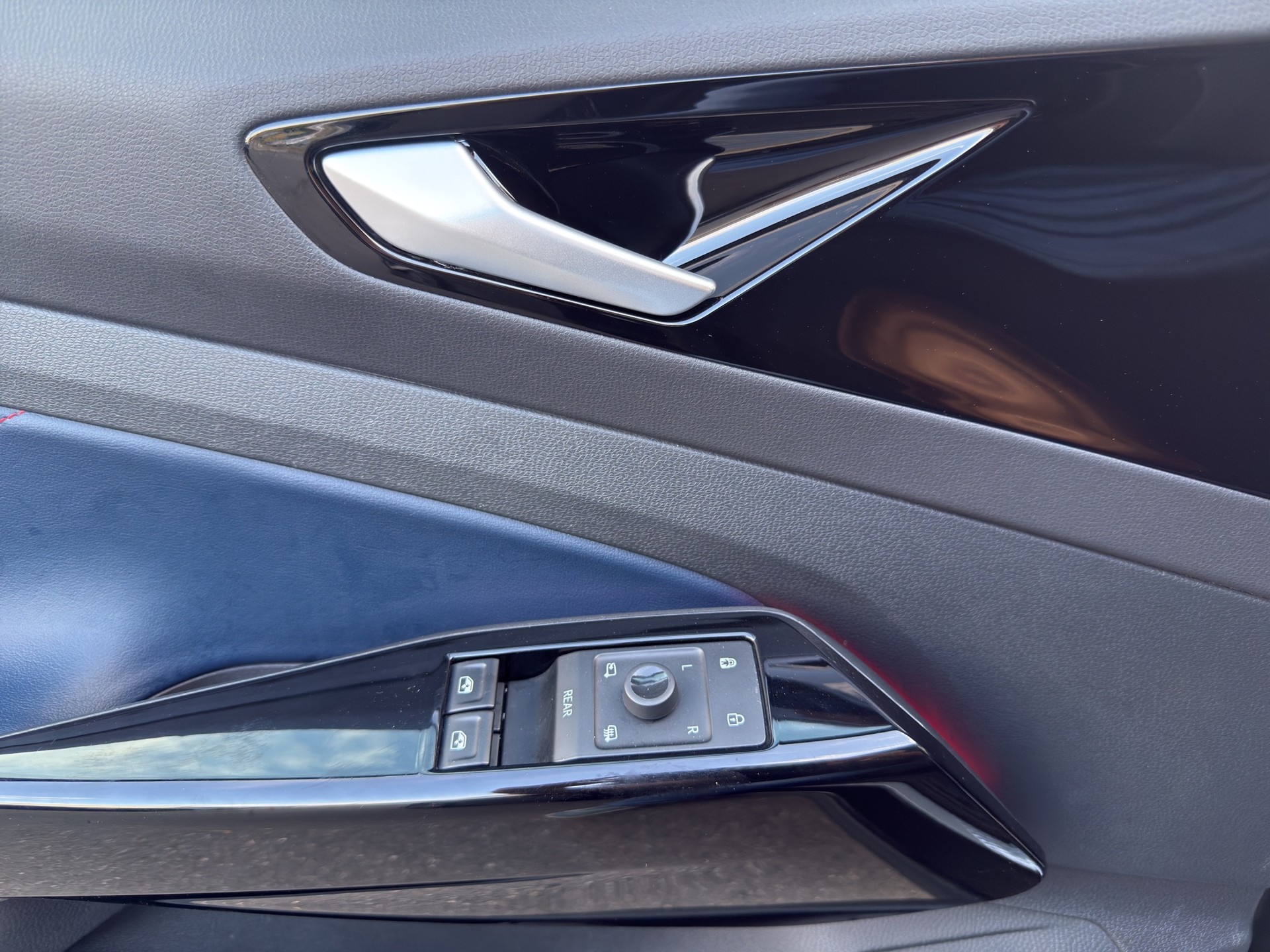 VW ID.4 GTX 77 kWh 4Motion-image-11