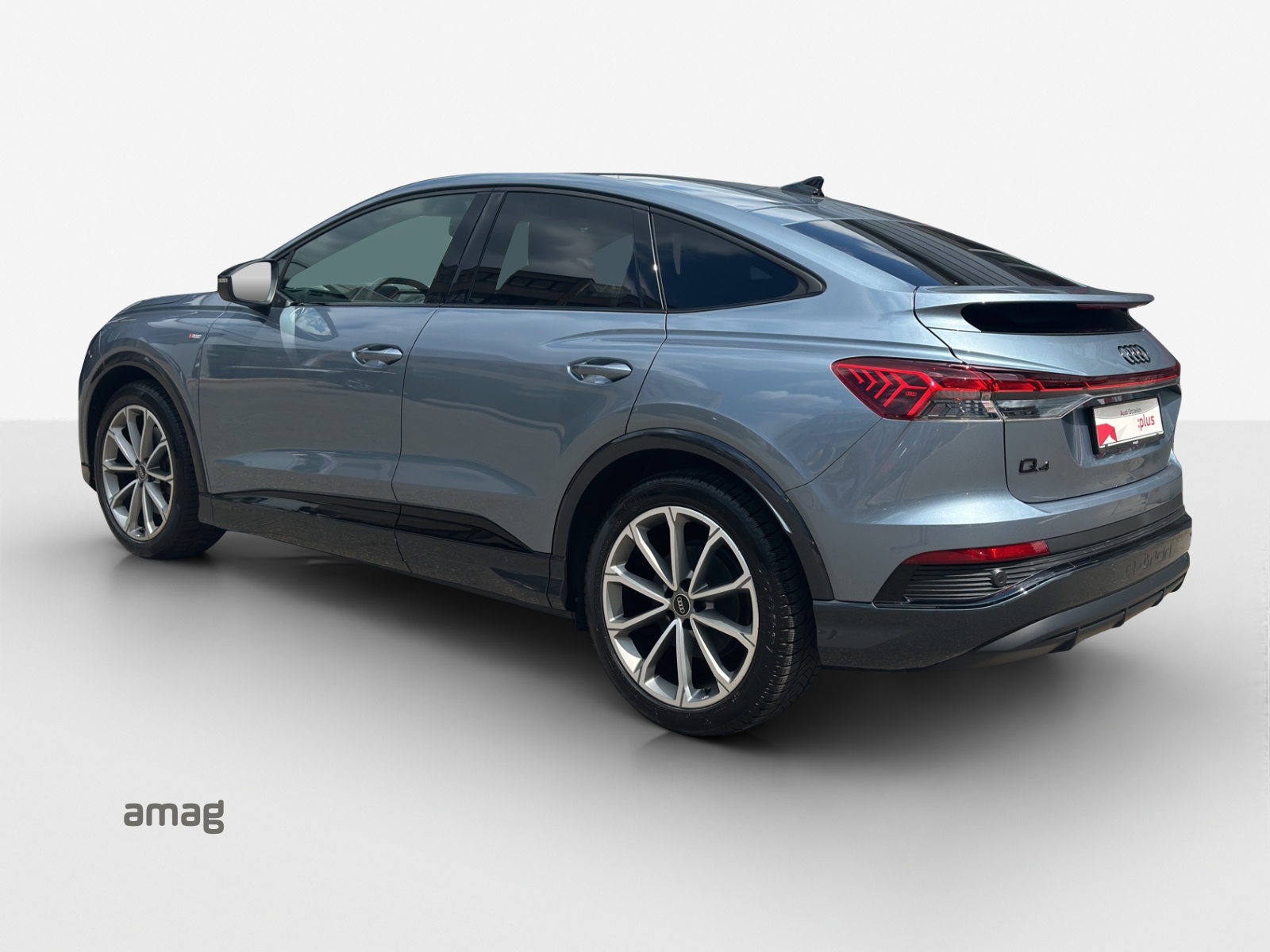 AUDI Q4 Sportback e-tron 50 quattro-image-5