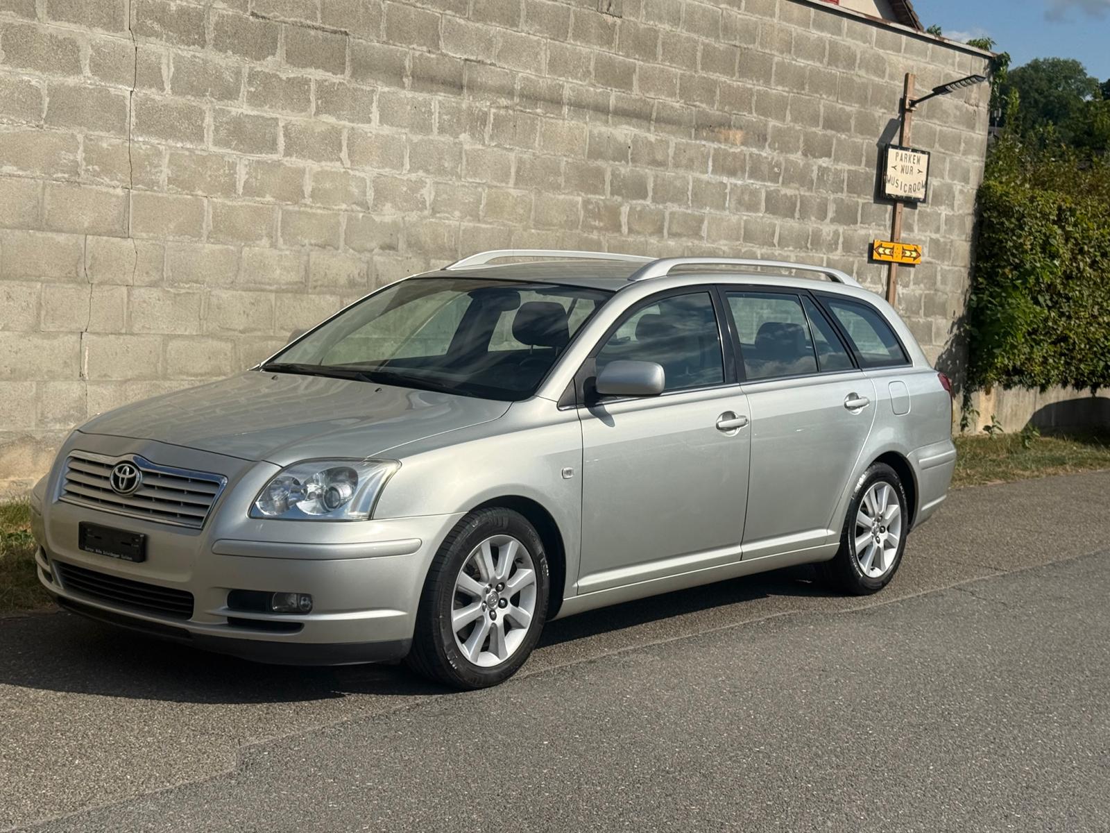 TOYOTA Avensis 2.4 D4 VVT-i Linea Sol Sportswagon T-Step5-image-0