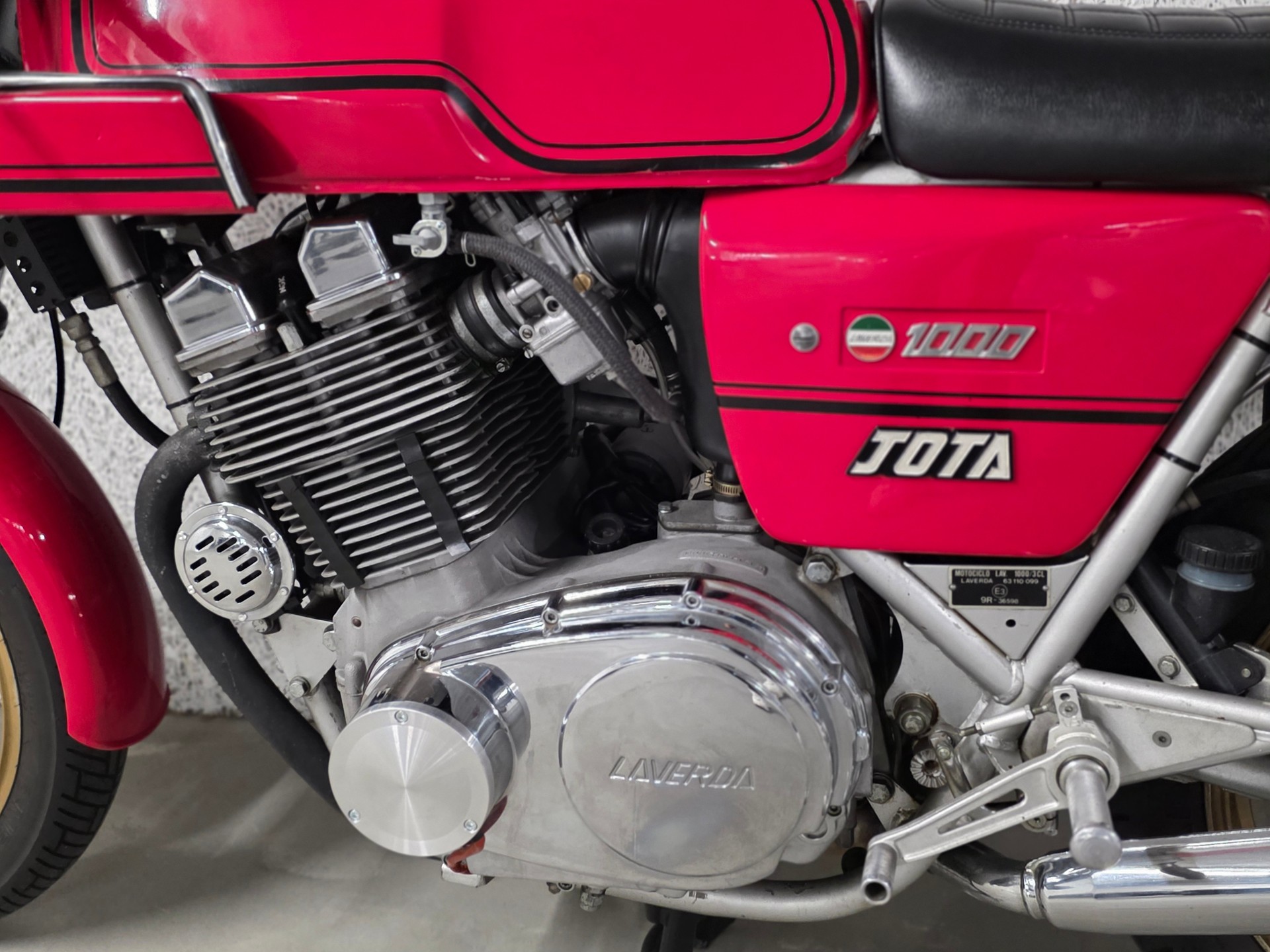 LAVERDA Jota 1000-image-4