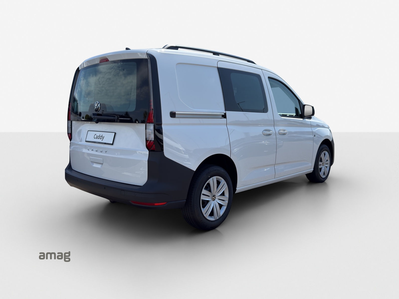 VW Caddy Cargo Entry 1.5TSI 116 DSG-image-4