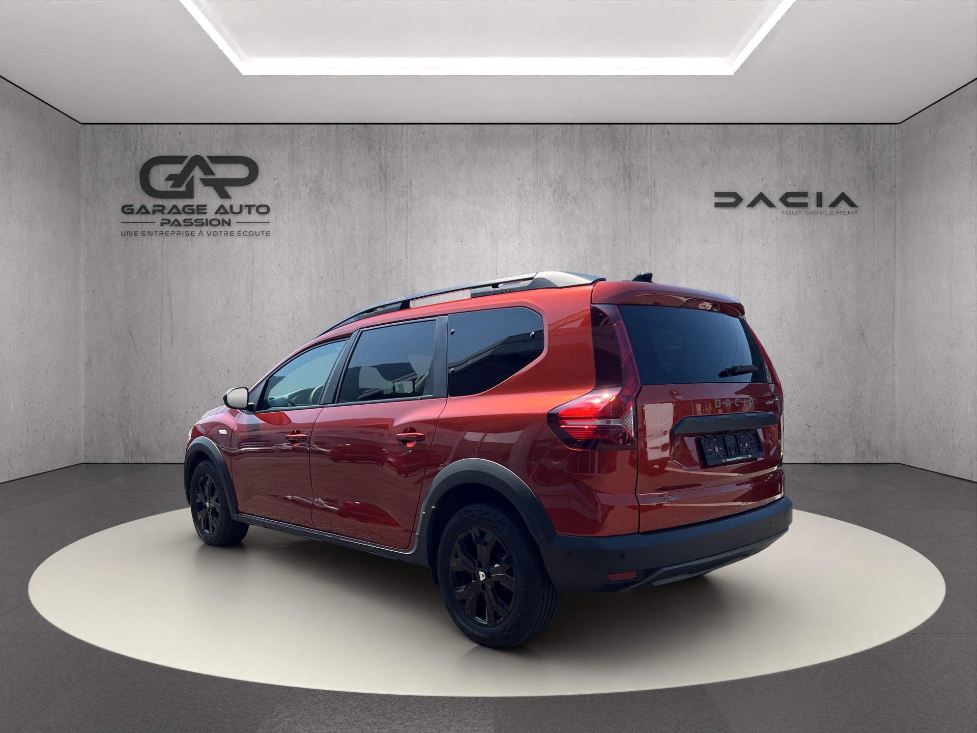 DACIA Jogger TCe 110 Extreme-showroom-element-3