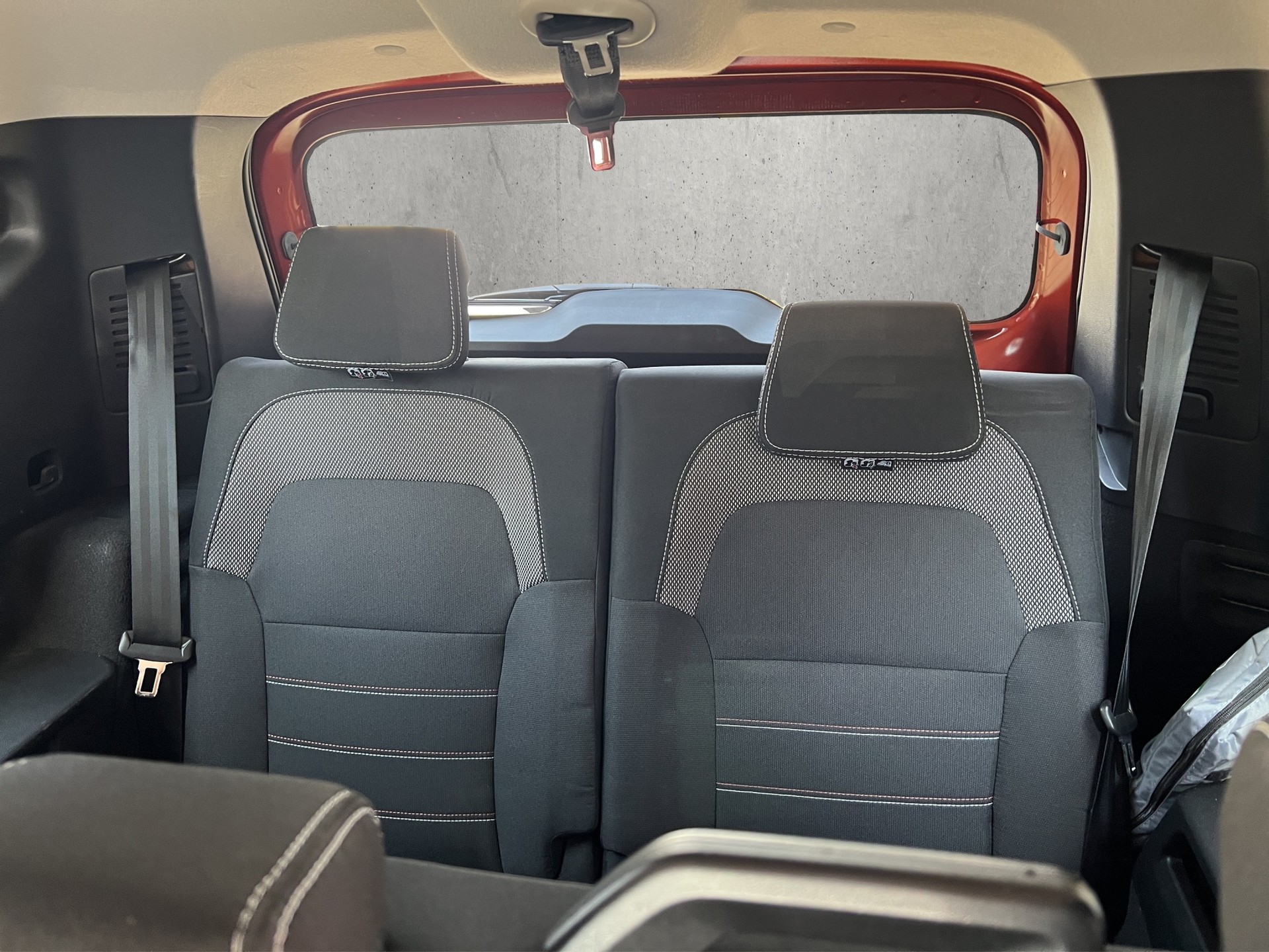 DACIA Jogger TCe 110 Extreme-image-9