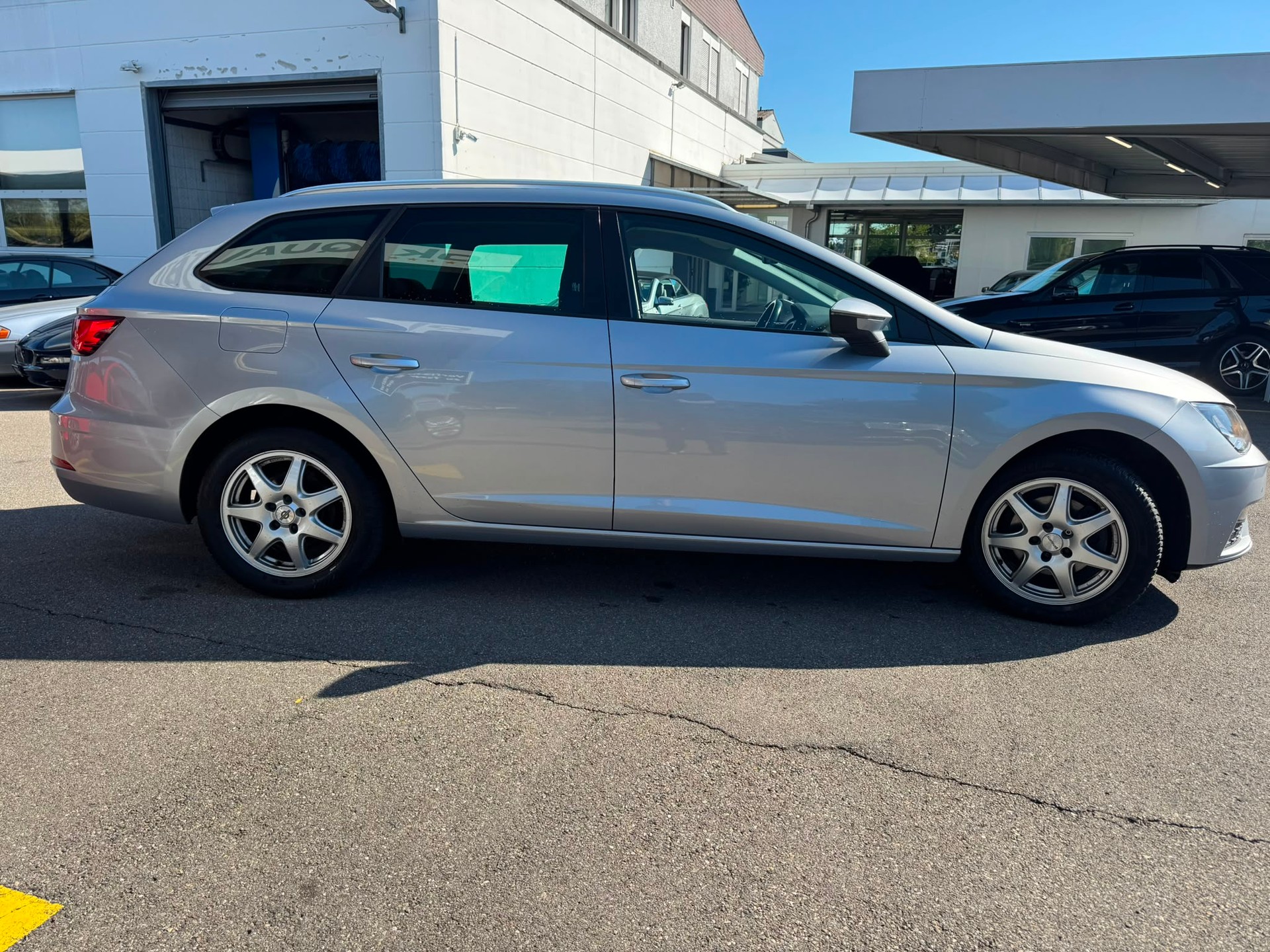 SEAT Leon ST 1.6 TDI CR Style DSG-image-4