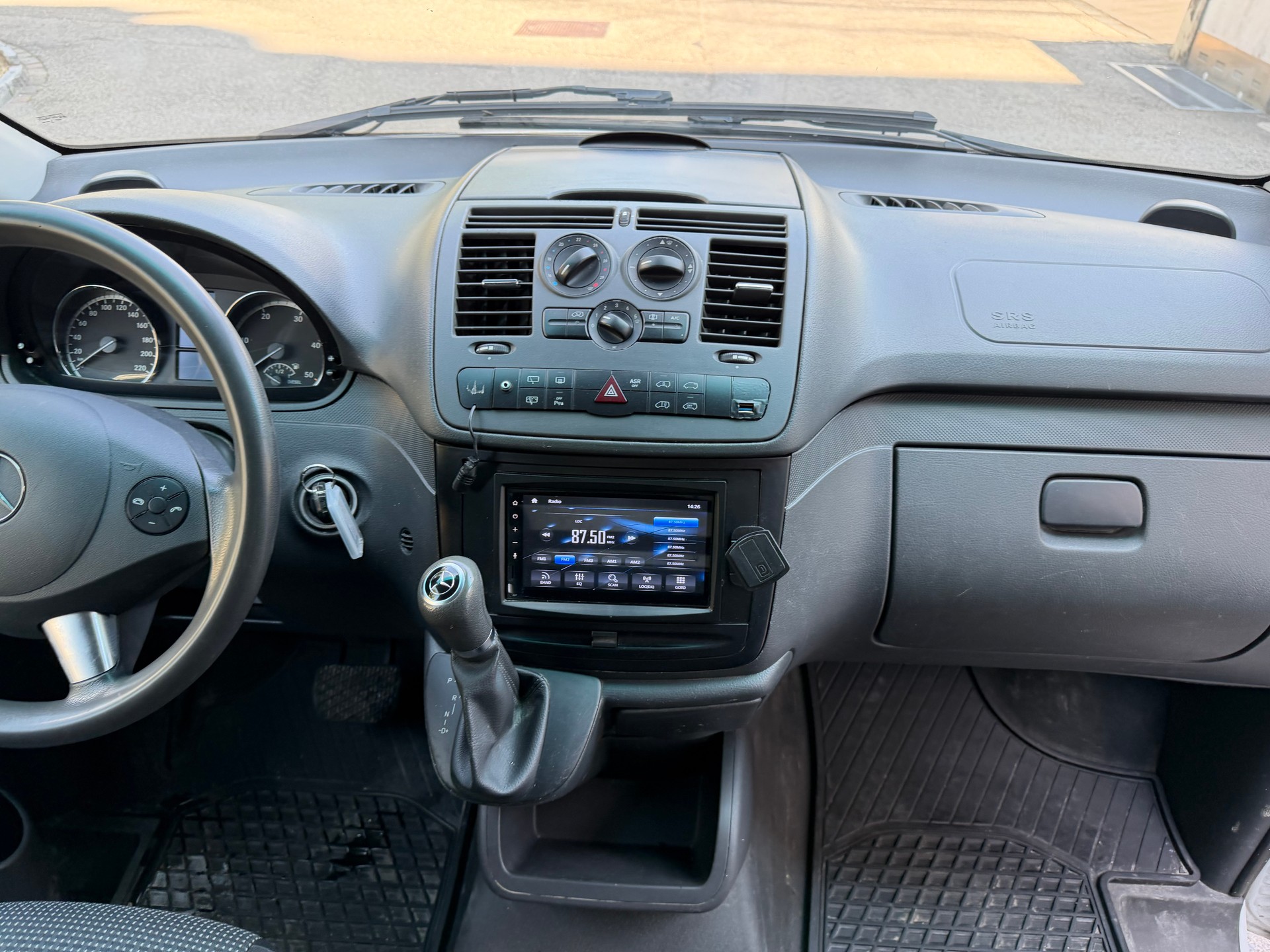 MERCEDES-BENZ Vito 113 CDI Mixto EL A-image-6