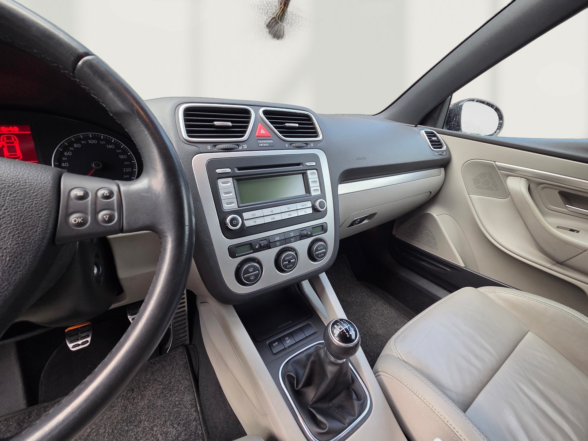 VW Eos 2.0 FSI Turbo-image-7
