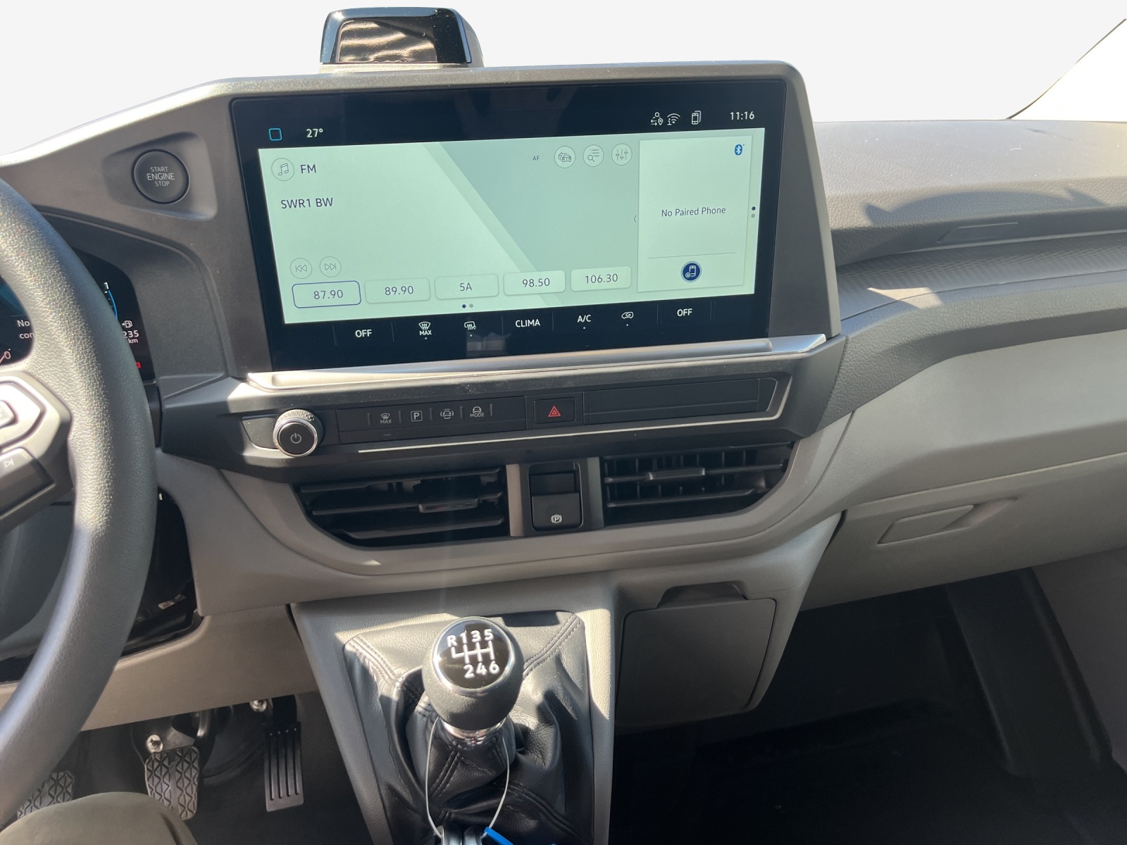 VW Transporter 2.0 TDI-image-8