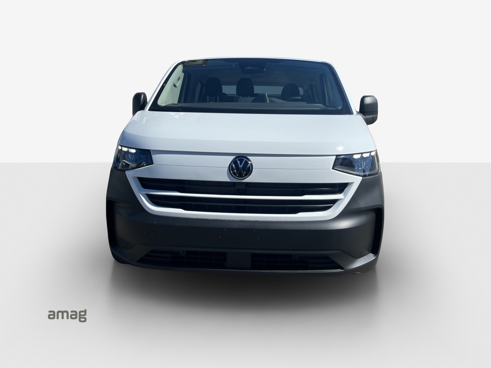 VW Transporter 2.0 TDI-image-5