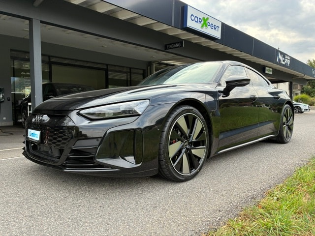 AUDI e-tron GT quattro-image-0