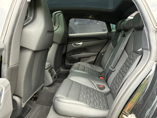 AUDI e-tron GT quattro-image-12