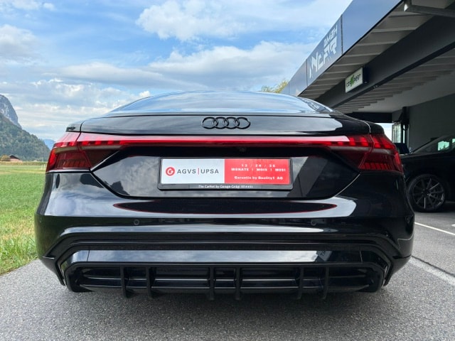 AUDI e-tron GT quattro-image-7