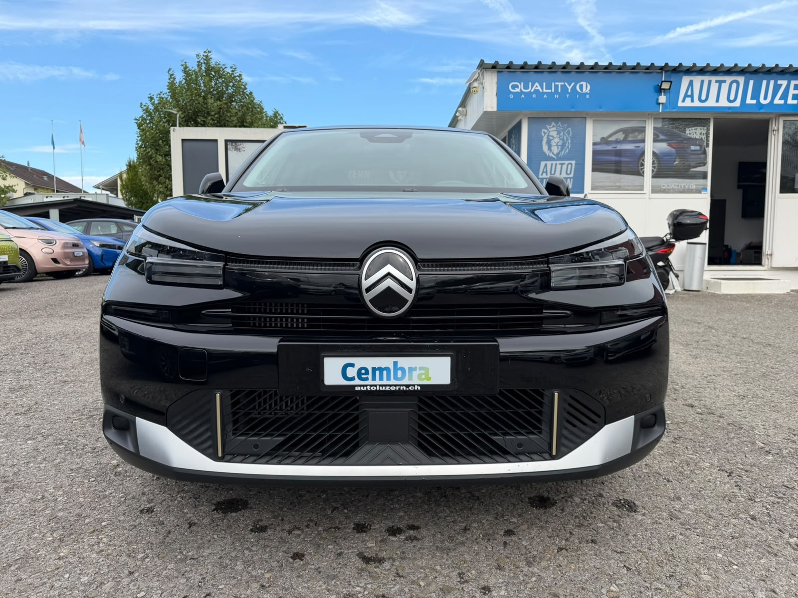CITROEN C4 X HEV Max-image-2