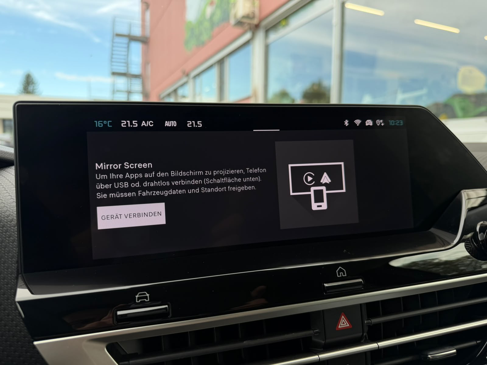 CITROEN C4 X HEV Max-image-16