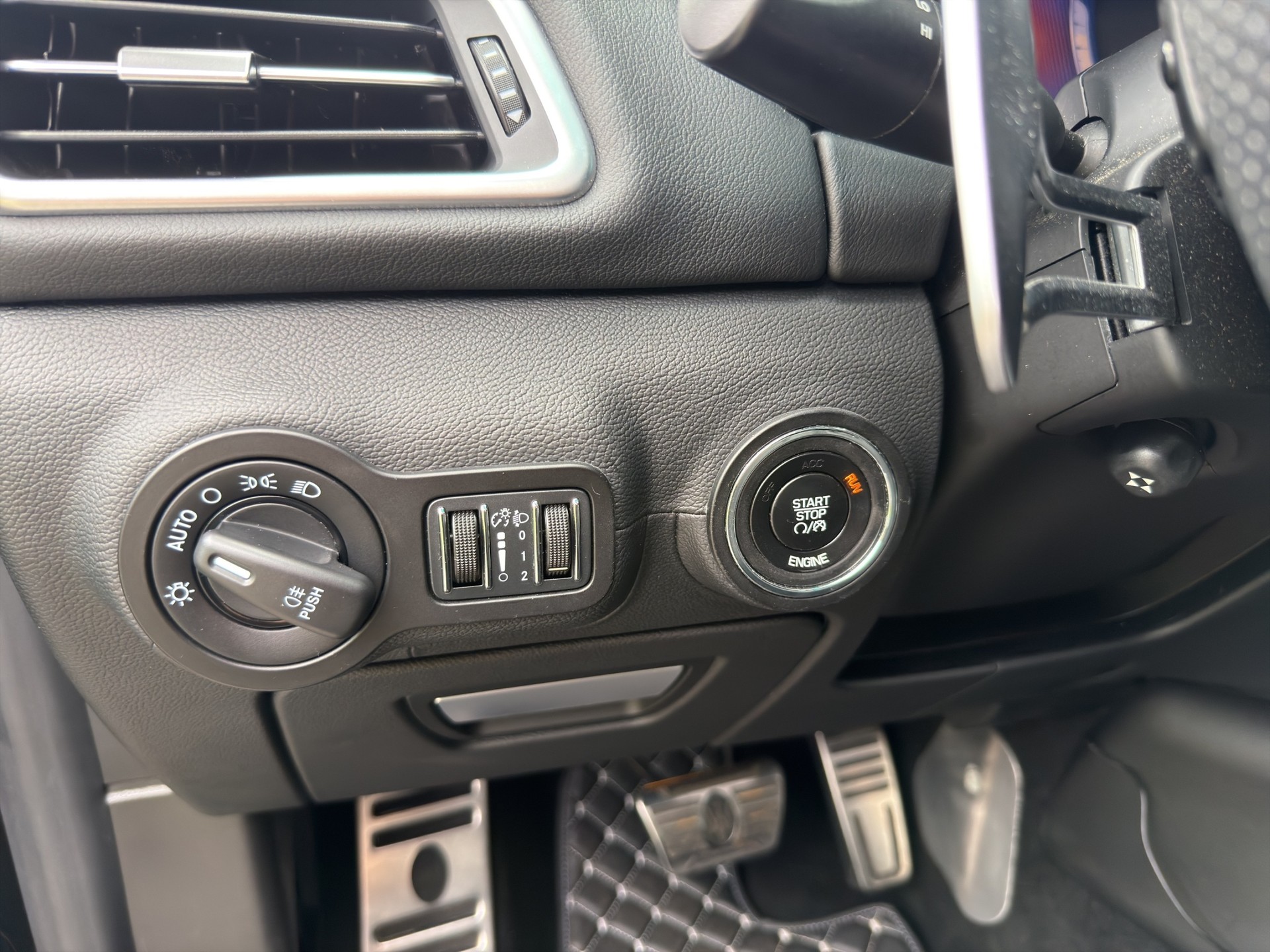 MASERATI Ghibli 3.0 V6 Automatica-image-15