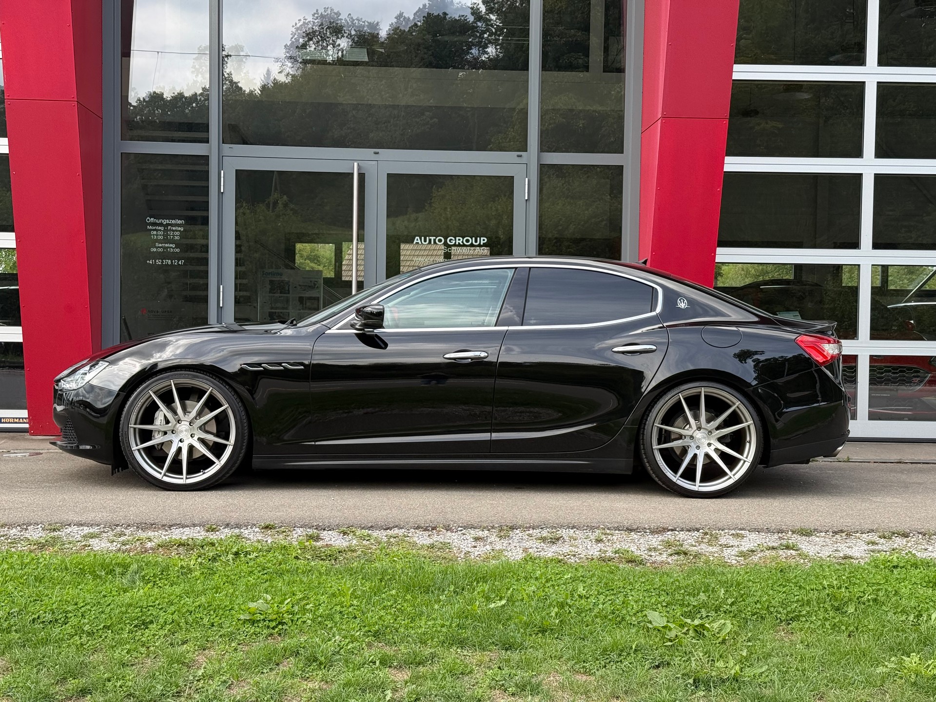 MASERATI Ghibli 3.0 V6 Automatica-showroom-element-1