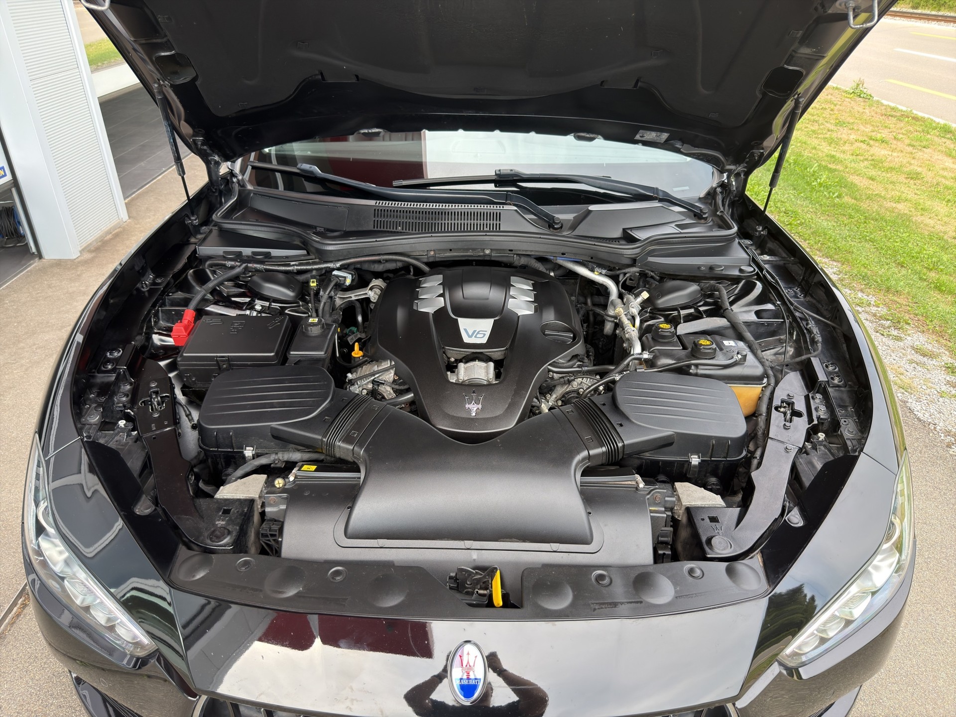 MASERATI Ghibli 3.0 V6 Automatica-image-13