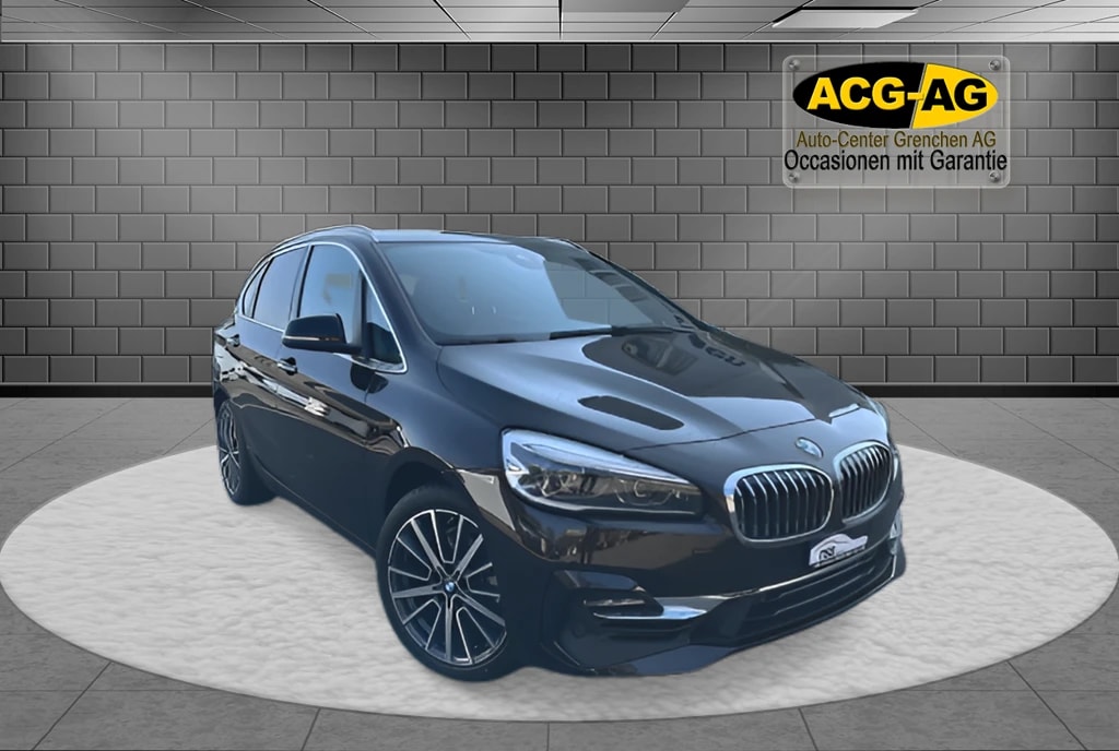BMW 220d xDrive Active Tourer Steptronic Luxury Line ** Voll-Leder ** Gr-Navi ** RF-Kamera ** Panorama-Glass ** H.Up Display **-image-0