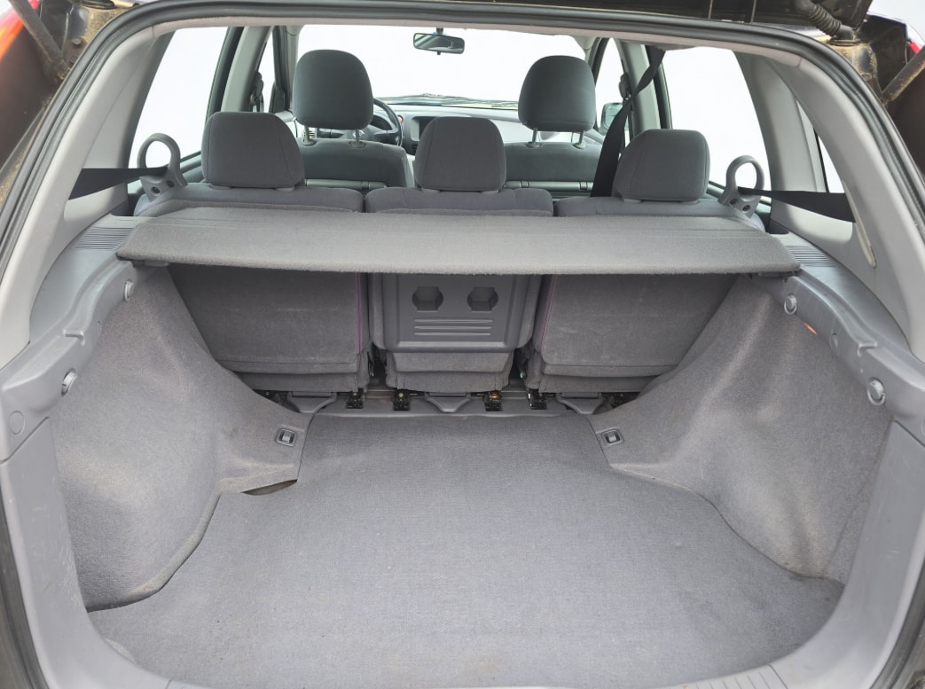 NISSAN Almera Tino 1.8 16V tekna-image-9