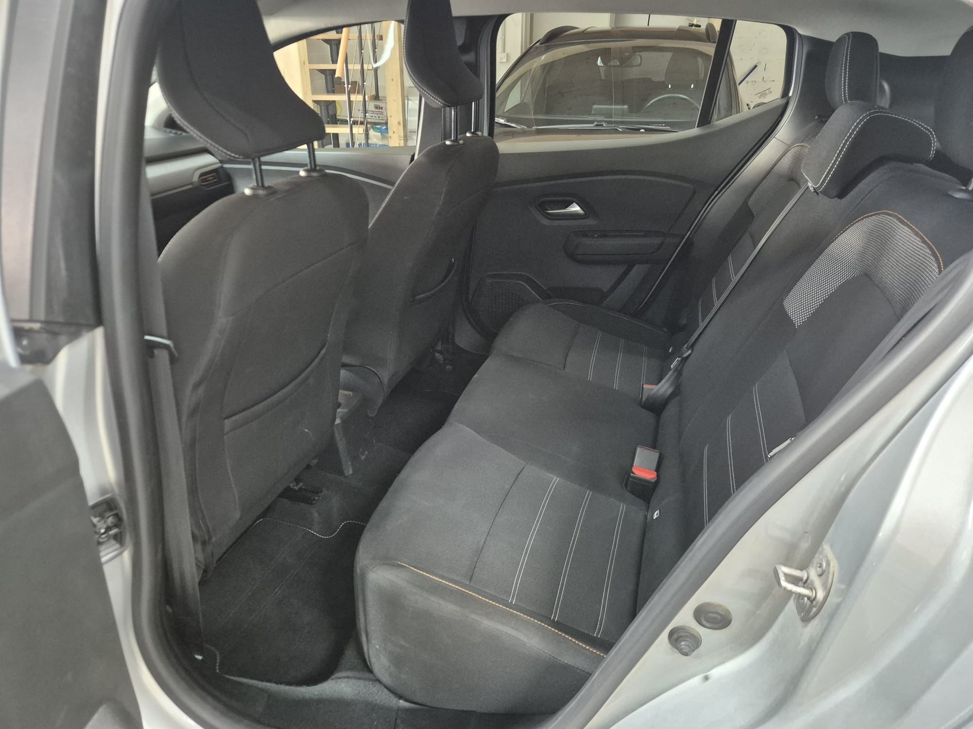 DACIA Sandero Stepway TCe 90 Comfort-image-6