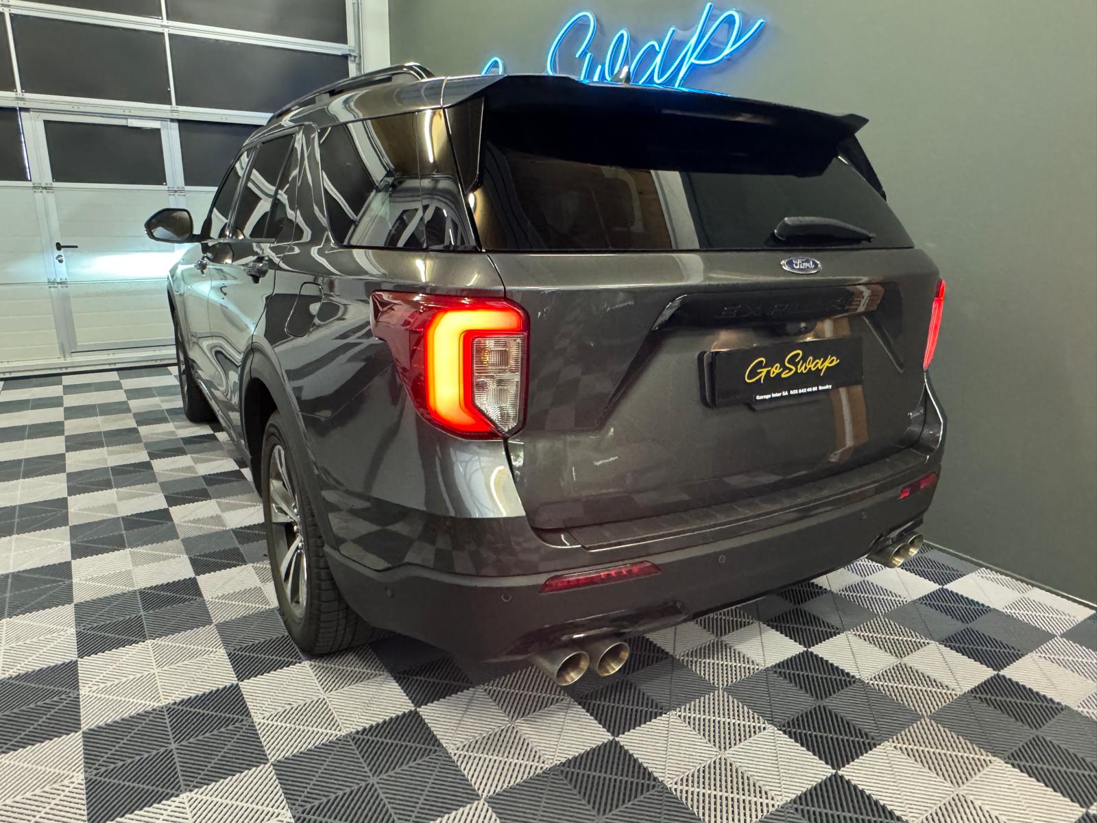 FORD Explorer 3.0 EcoB. Plug-in-Hybrid ST-Line 4WD Aut.-image-3