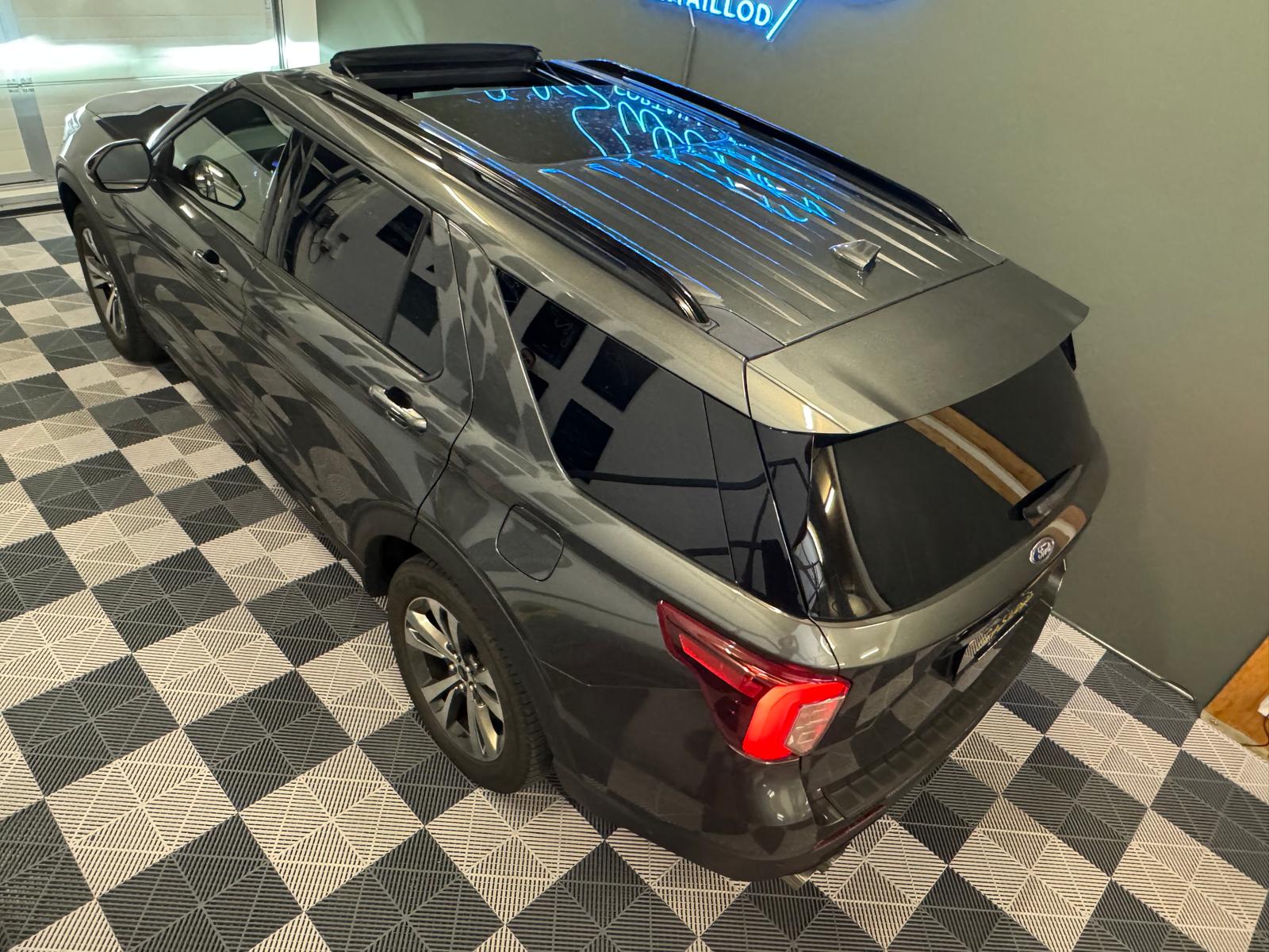 FORD Explorer 3.0 EcoB. Plug-in-Hybrid ST-Line 4WD Aut.-image-2