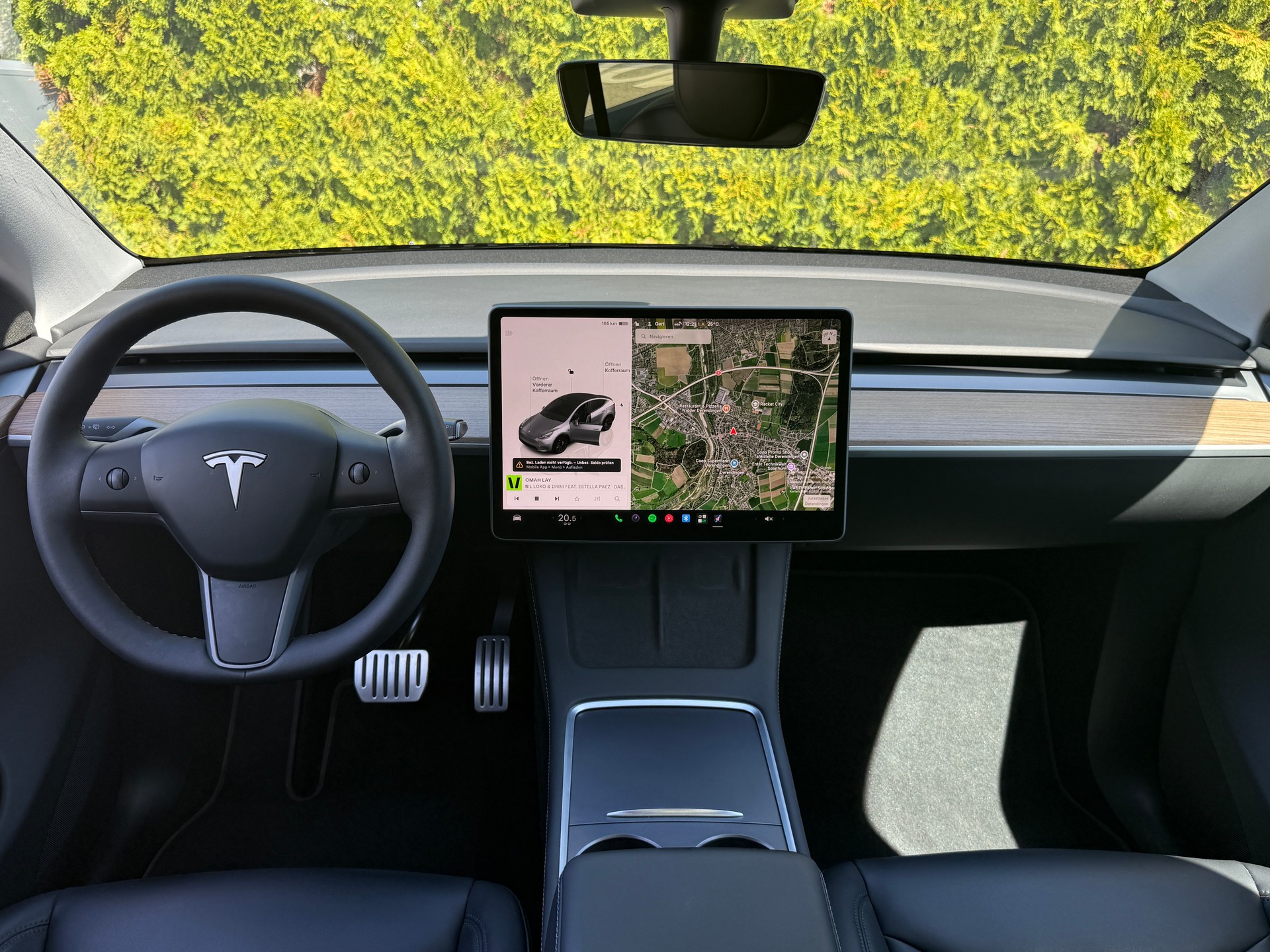TESLA Model Y Performance / Werksgarantie / 1.Hand-image-24