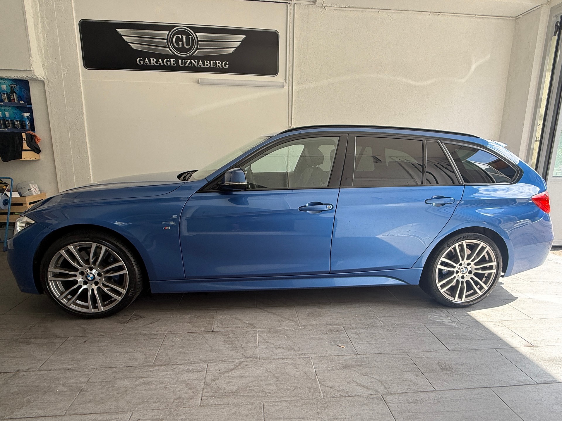 BMW 335i xDrive Touring Edition M Sport Steptronic Ab 310.- pro Monat M Paket Panoramadach-image-1