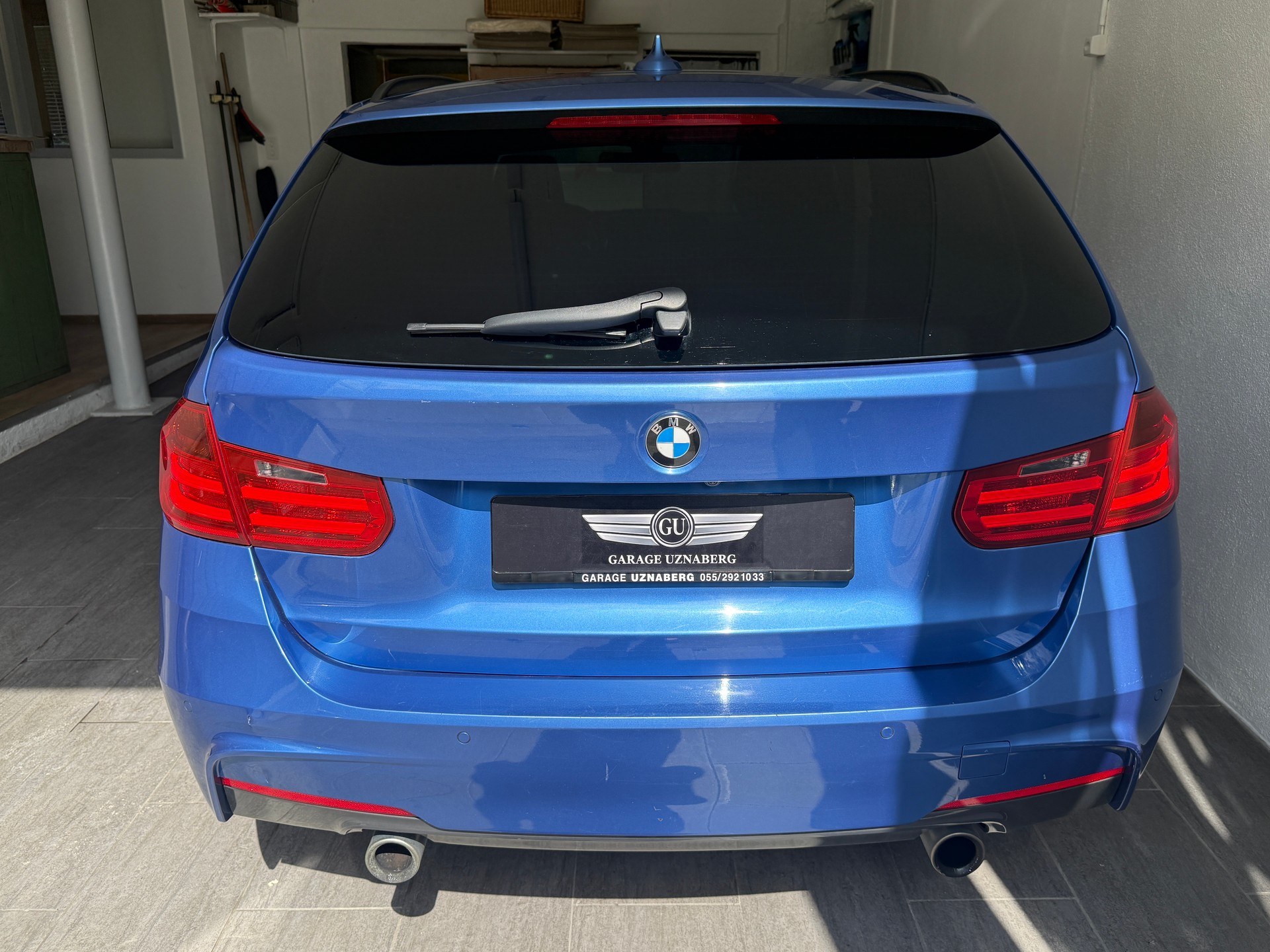 BMW 335i xDrive Touring Edition M Sport Steptronic Ab 310.- pro Monat M Paket Panoramadach-image-3