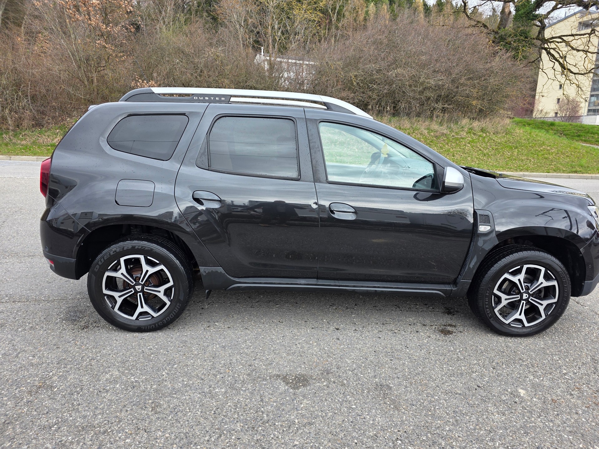 DACIA Duster TCe 130 Prestige 4x2-image-4