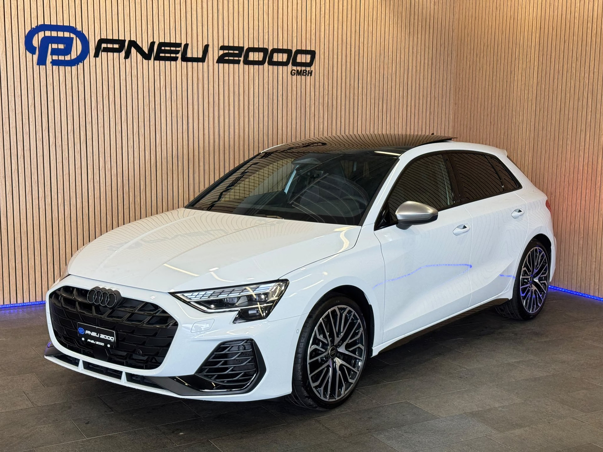 AUDI S3 Sportback-image-0