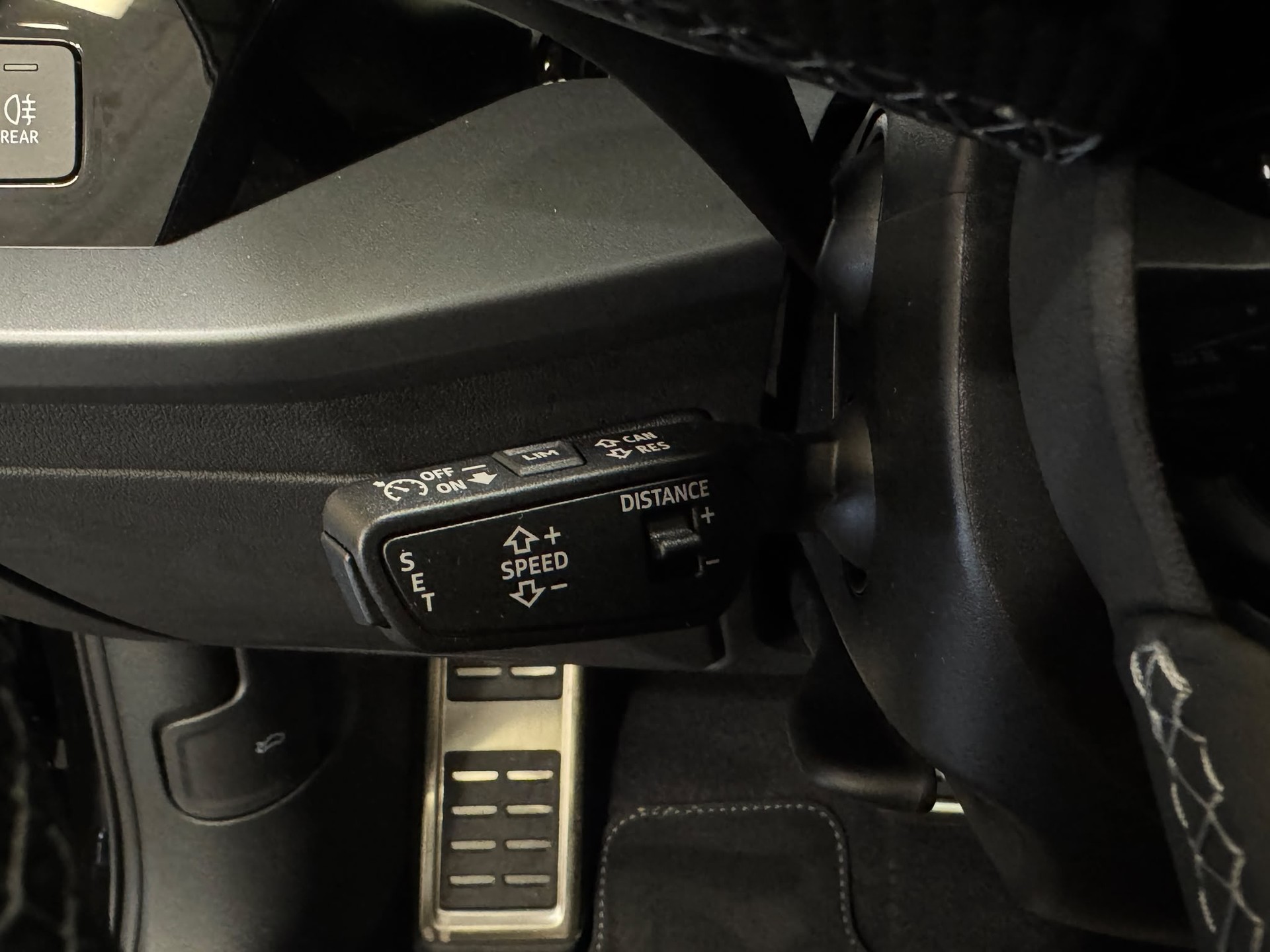 AUDI S3 Sportback-image-14