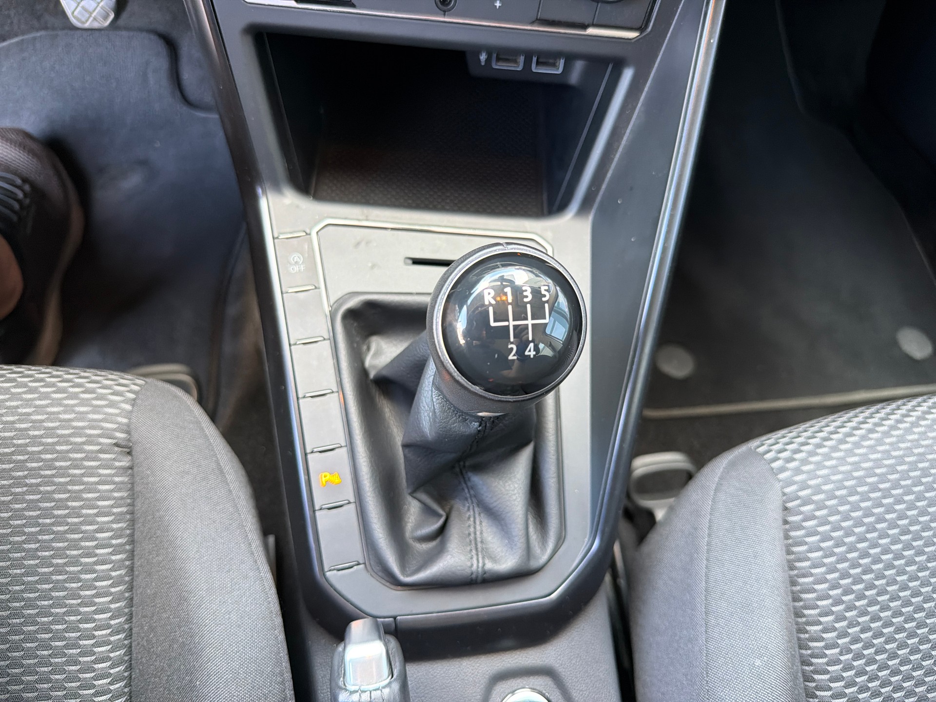VW Polo 1.0 BMT Trendline-image-14