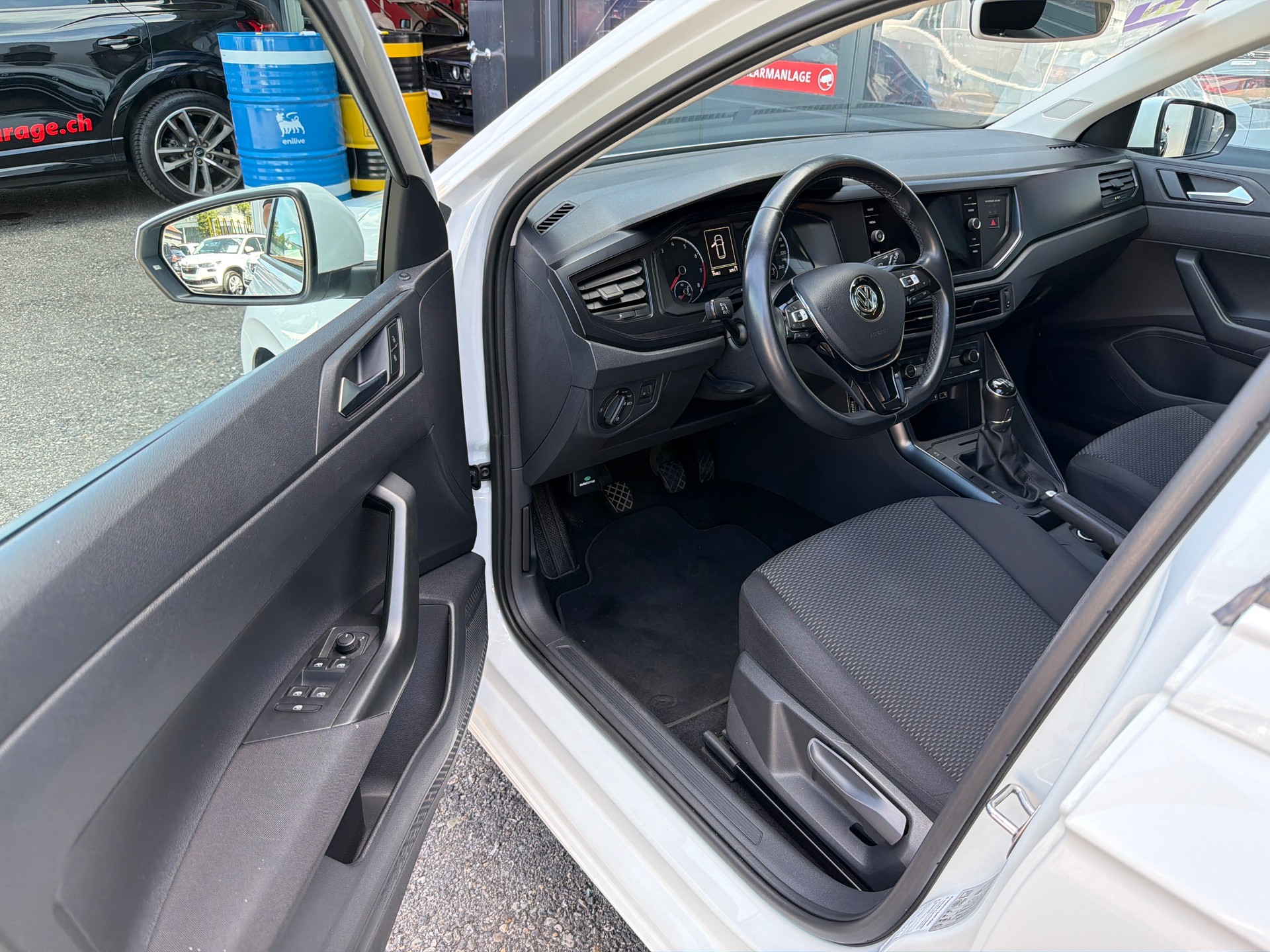 VW Polo 1.0 BMT Trendline-image-7