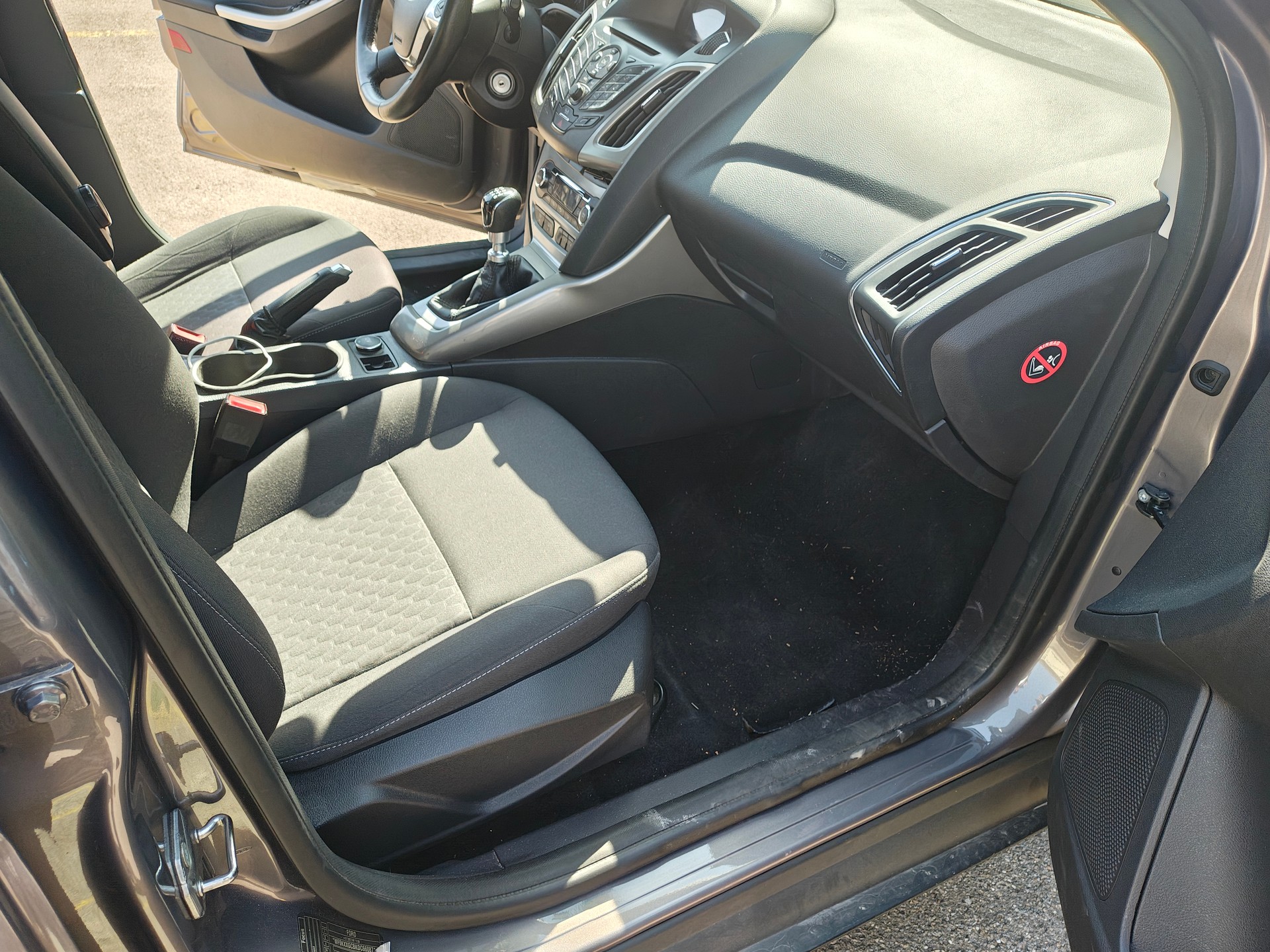 FORD Focus 1.0 SCTi Trend-image-10