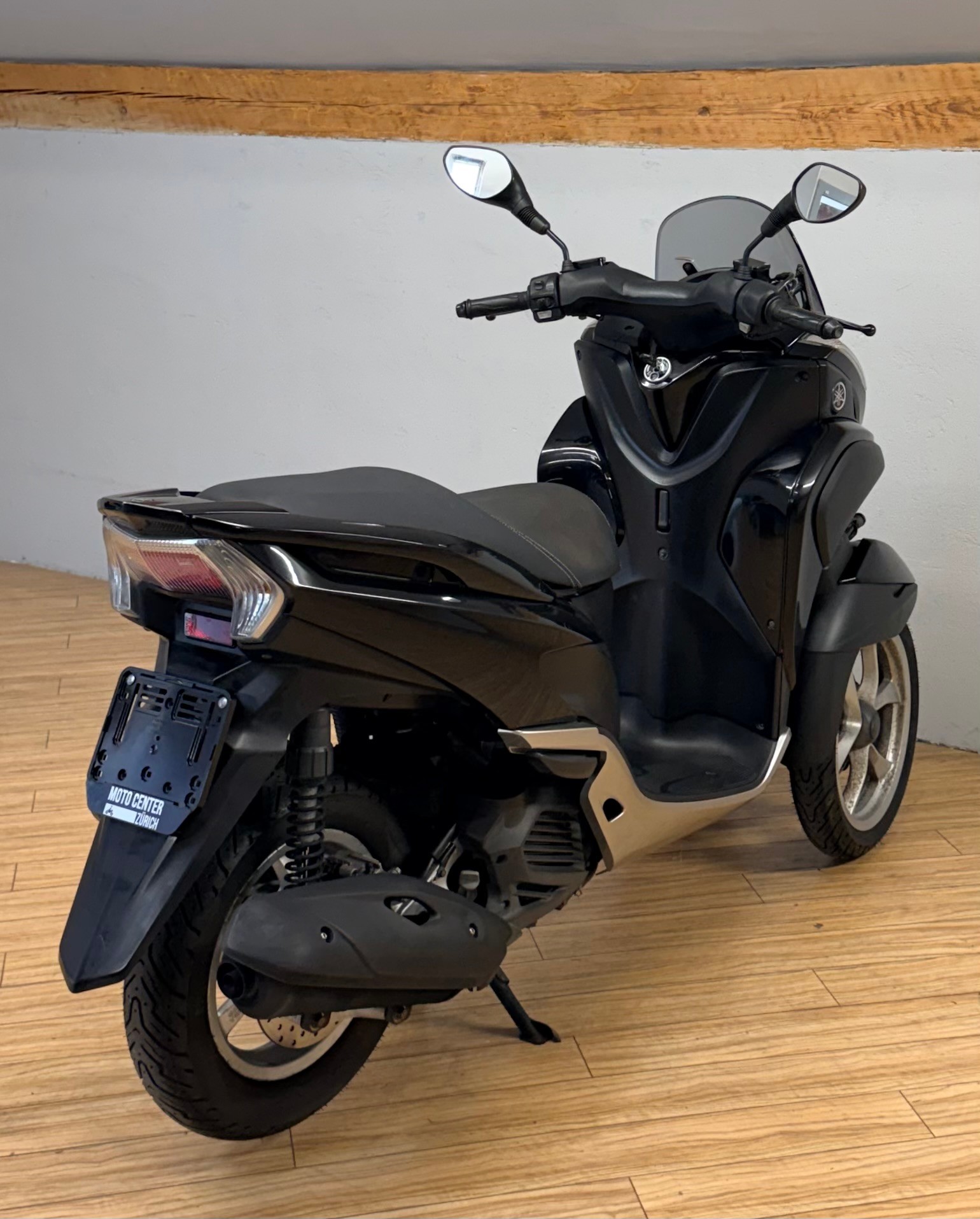 YAMAHA Tricity MW 125 ABS-showroom-element-2