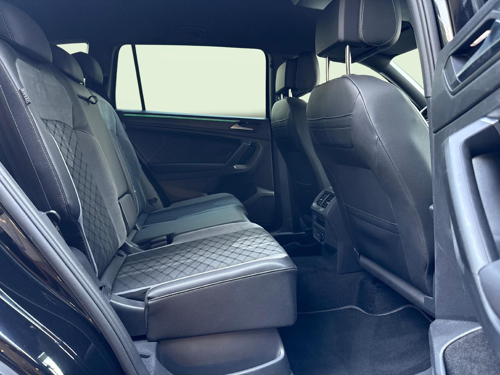 VW Tiguan Allspace 2.0 TDI SCR R-Line DSG-image-10