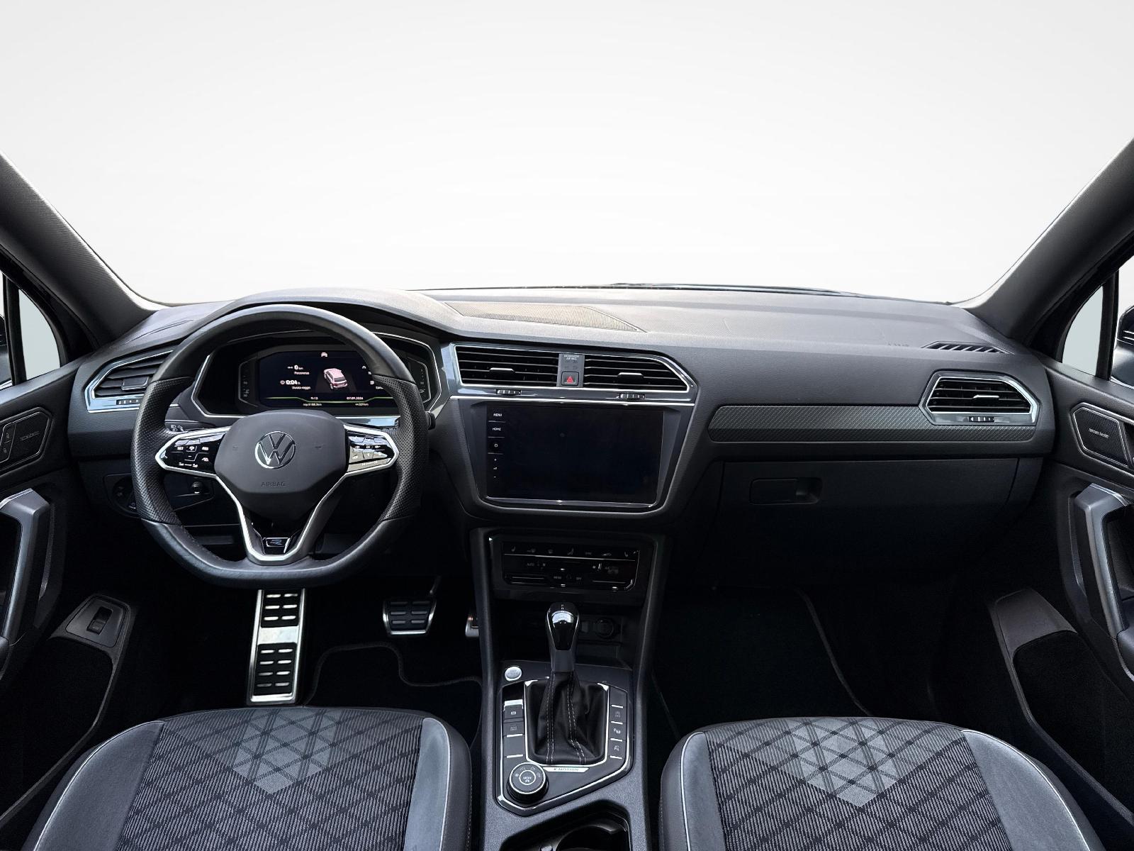 VW Tiguan Allspace 2.0 TDI SCR R-Line DSG-image-8