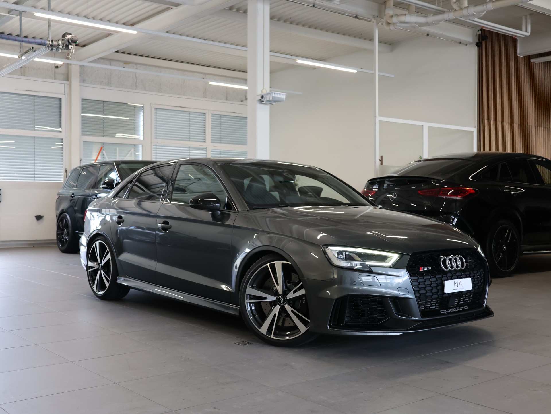 AUDI RS3 Limousine 2.5 TSI quattro S-tronic *MAGNETIC-RIDE*-image-0