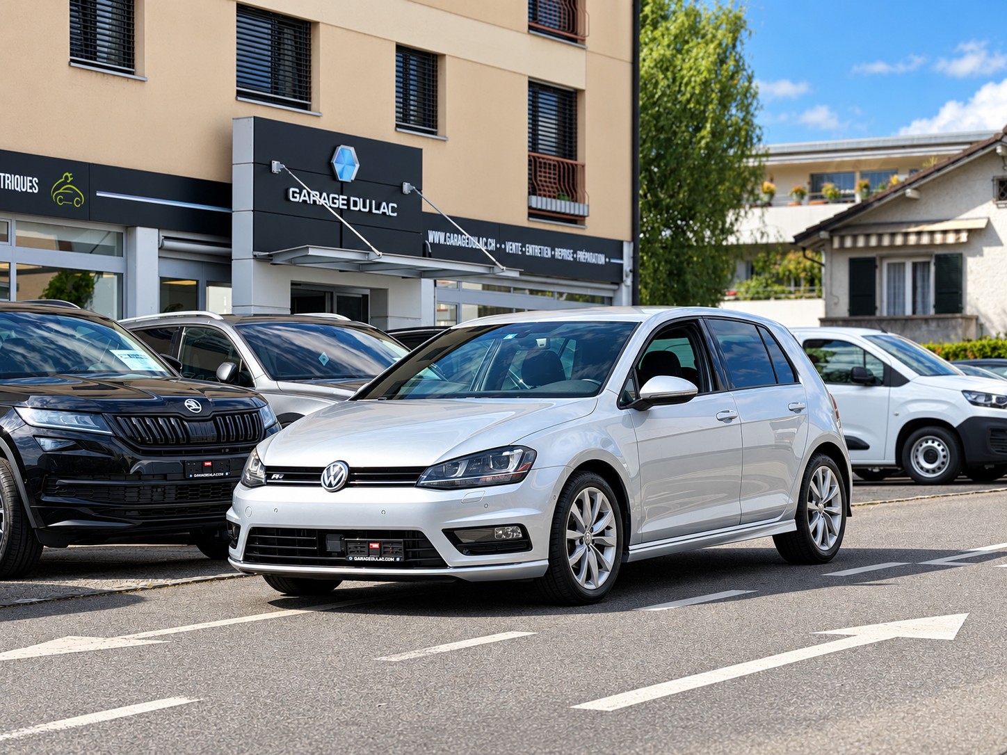 VW Golf 1.2 TSI Cup R-Line-image-0