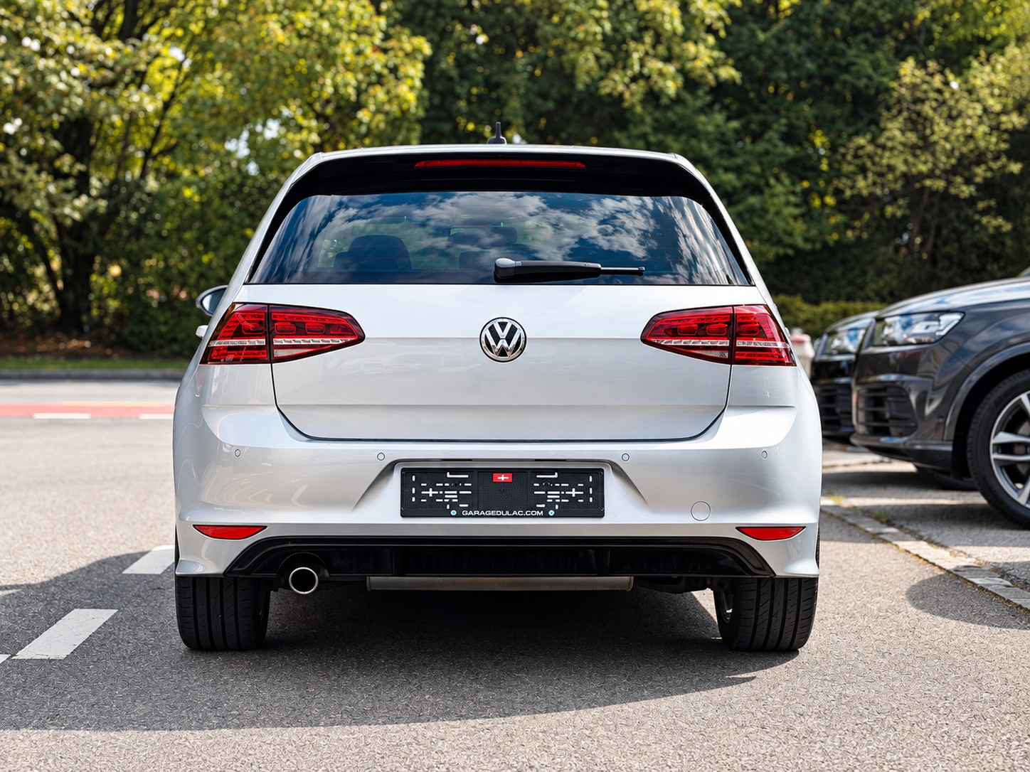 VW Golf 1.2 TSI Cup R-Line-image-5