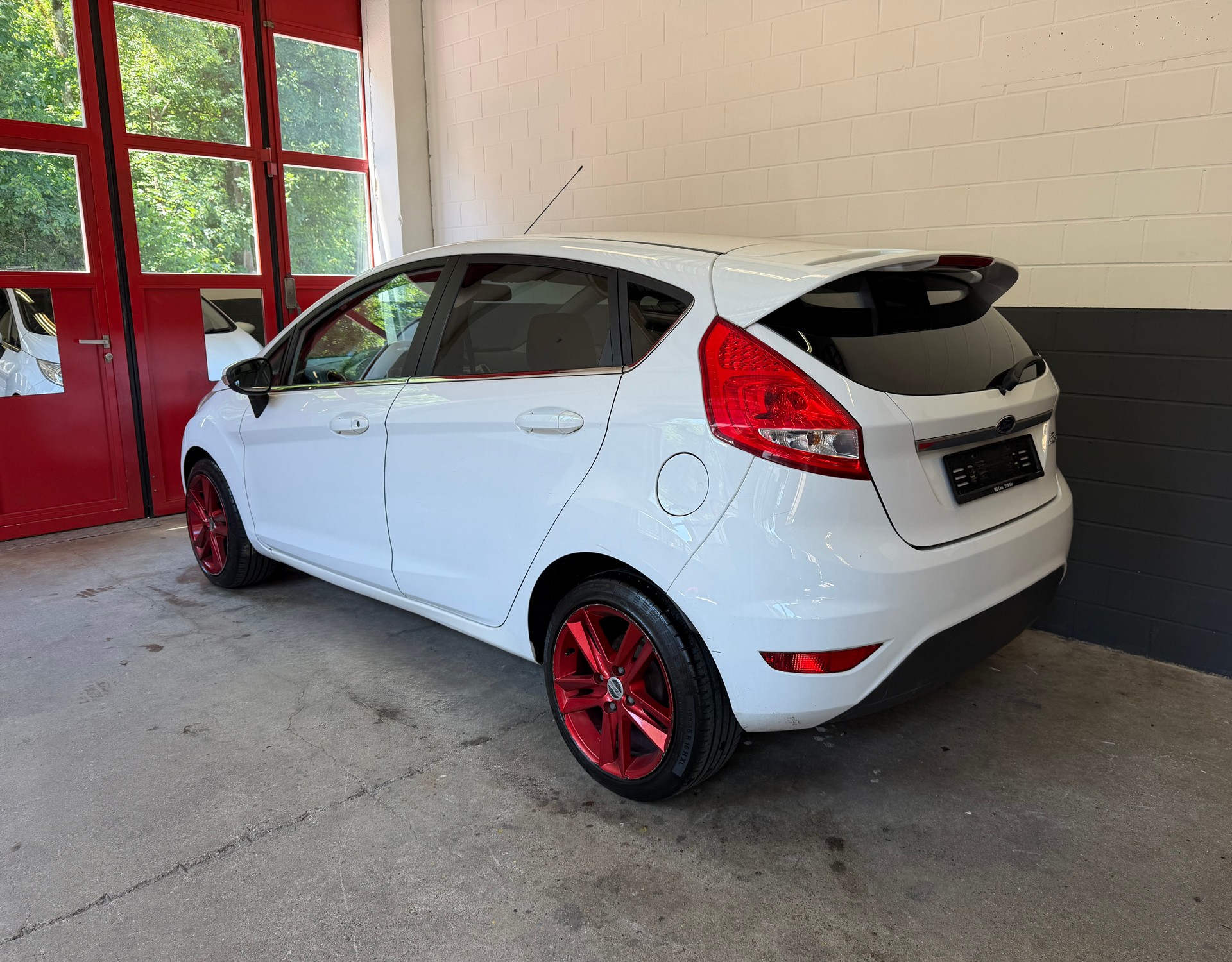 FORD Fiesta 1.4 16V Colourline //AB MFK!-image-5
