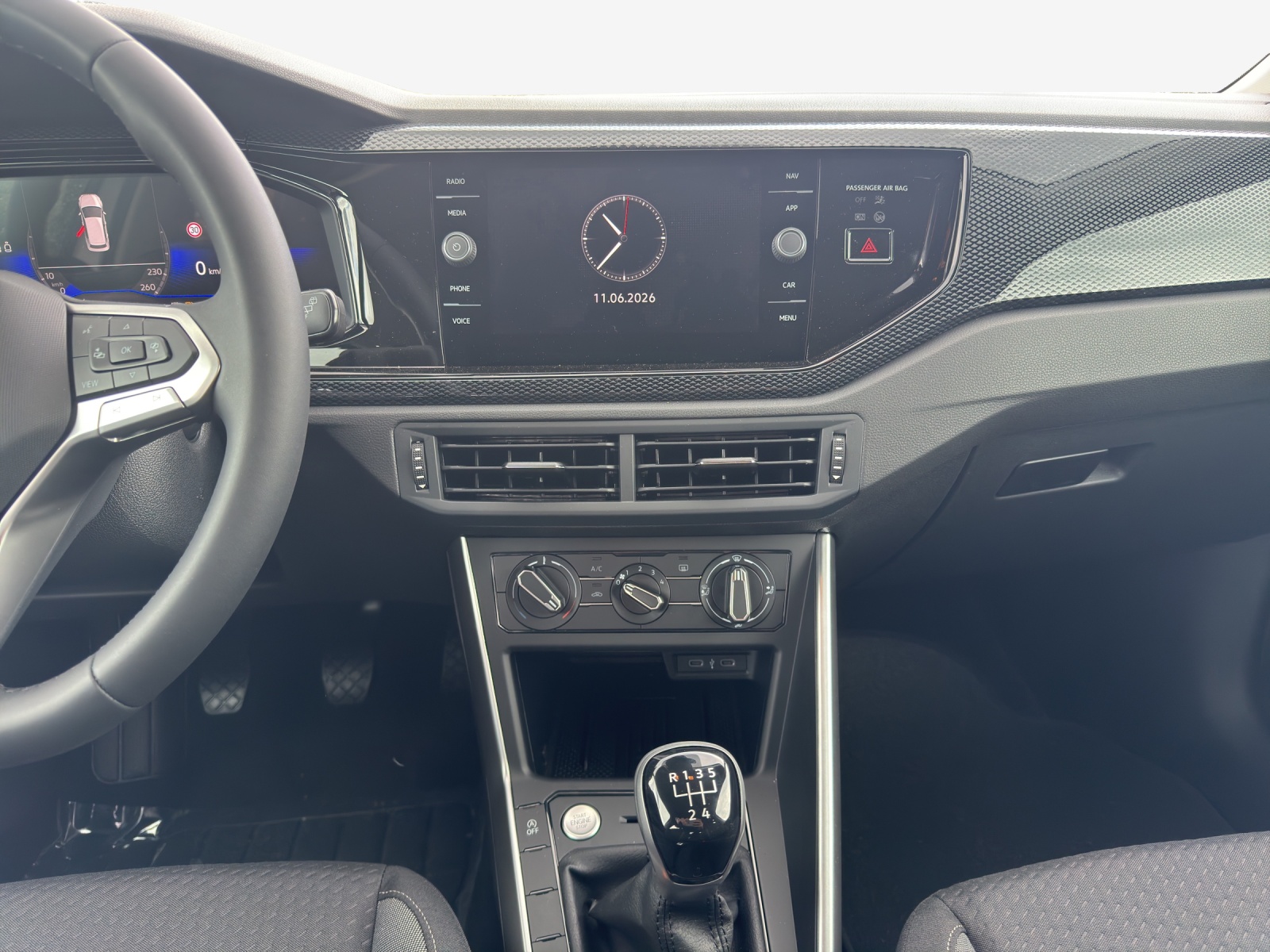 VW Polo 1.0 TSI Life-image-10
