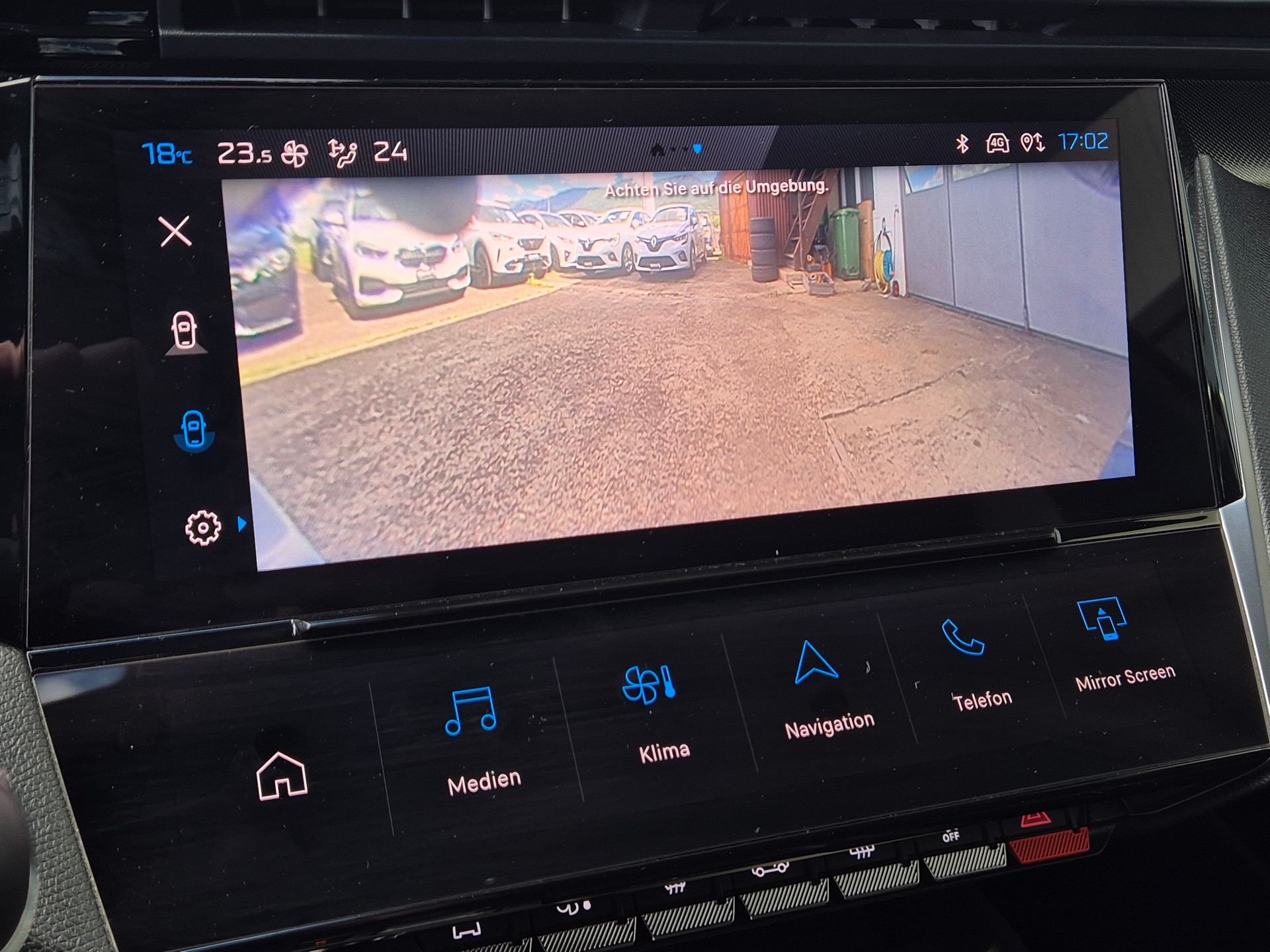 PEUGEOT 308 SW 1.6 PHEV 180 GT-image-18