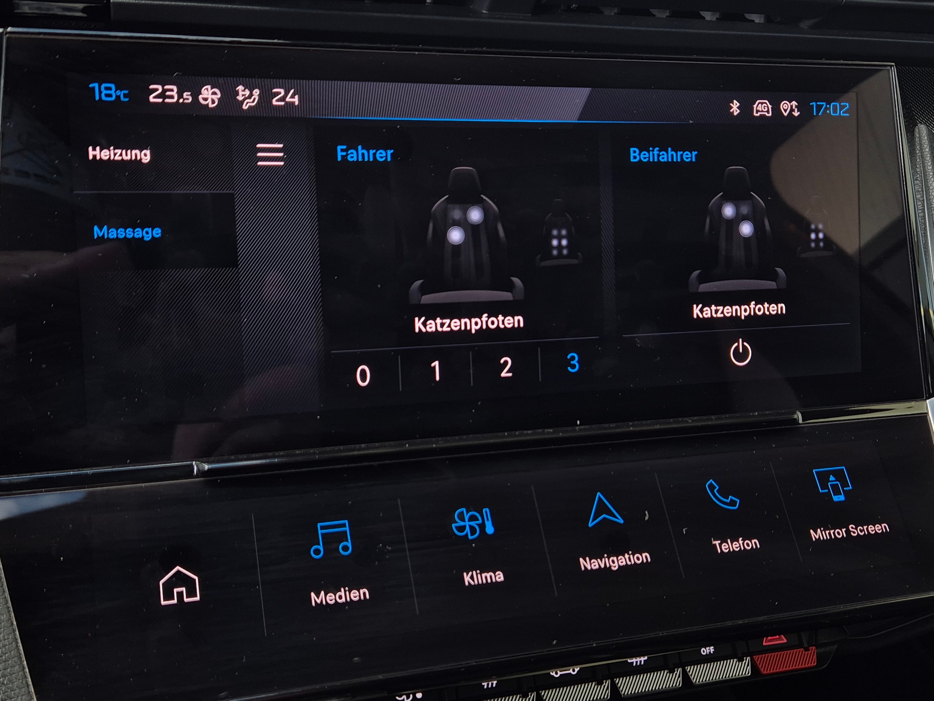 PEUGEOT 308 SW 1.6 PHEV 180 GT-image-19