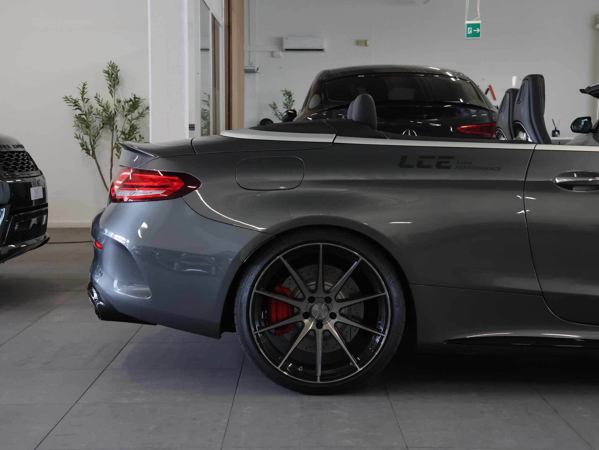 MERCEDES-BENZ C 63 S AMG Premium 9G-tronic *AMG-PERFORMANCE AUSPUFF*-image-12