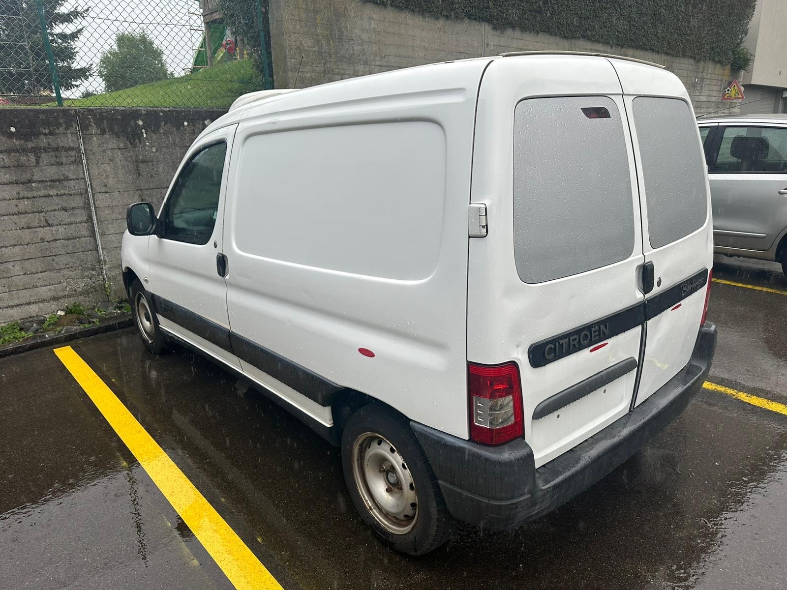 CITROEN Berlingo 2.0 HDi 800-image-2