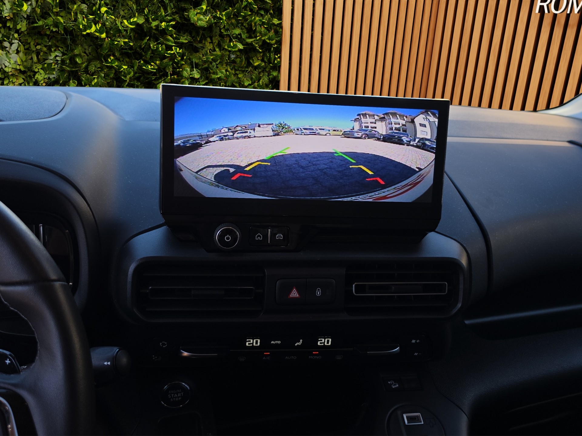 CITROEN Berlingo 1.5 BlueHDi Max EAT8-image-10