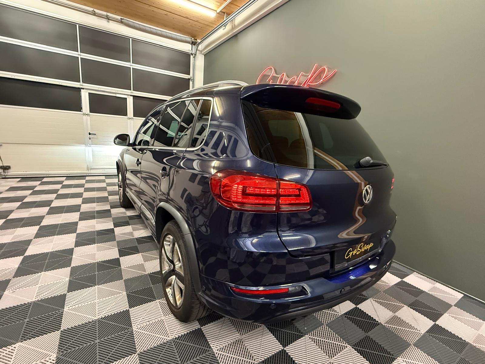 VW Tiguan 2.0 TSI Cup R-Line 4Motion DSG-image-3