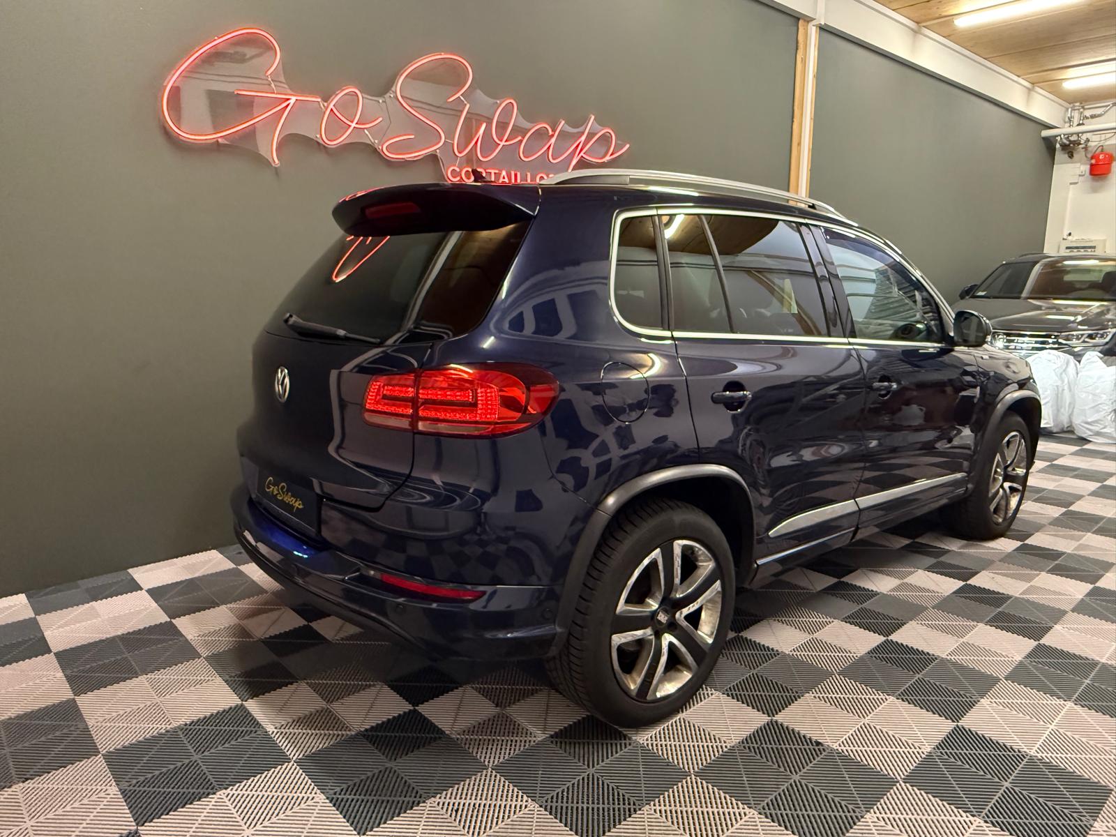 VW Tiguan 2.0 TSI Cup R-Line 4Motion DSG-image-6