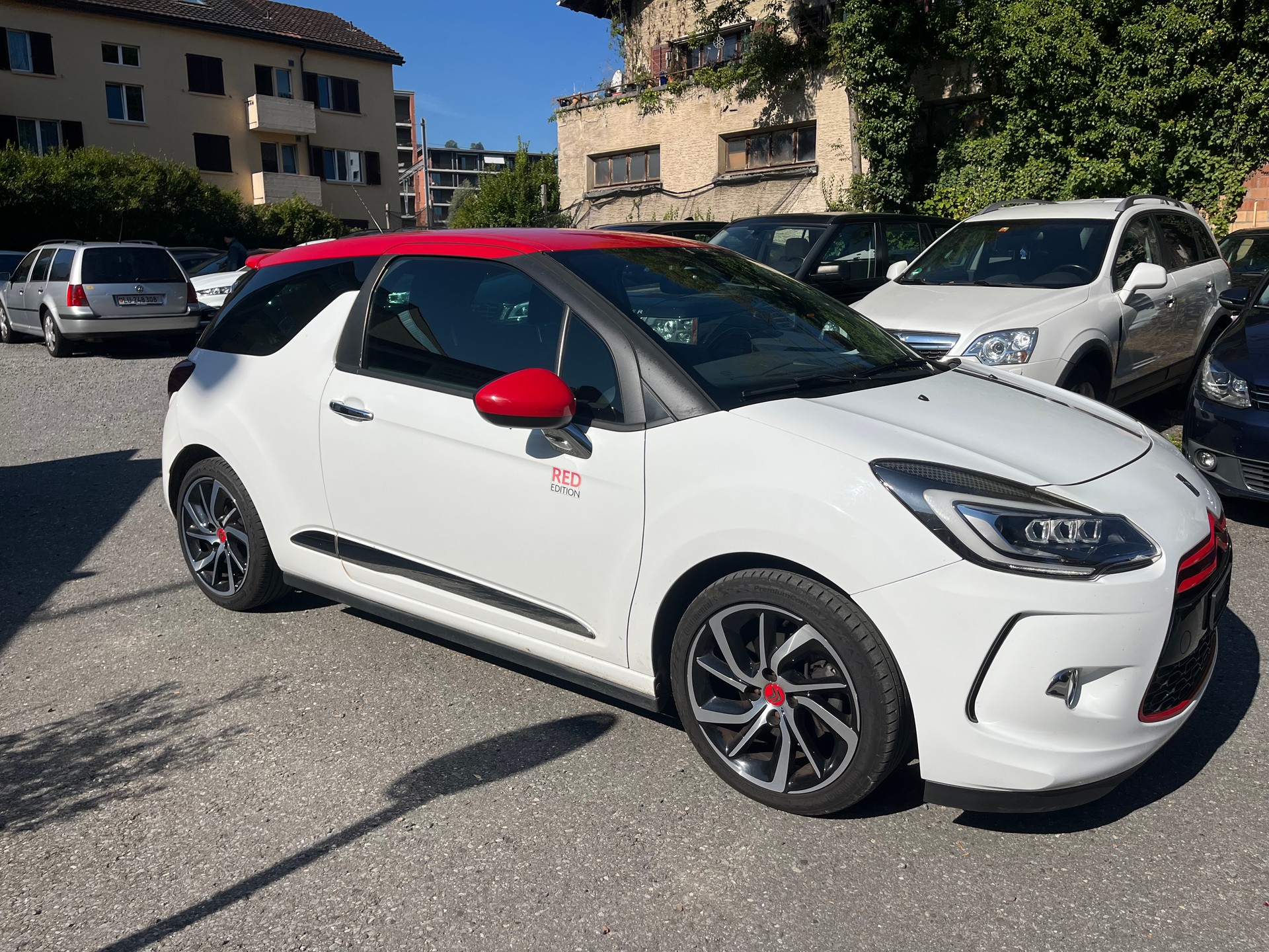 DS AUTOMOBILES DS3 1.6 THP Faubourg Addict-image-5
